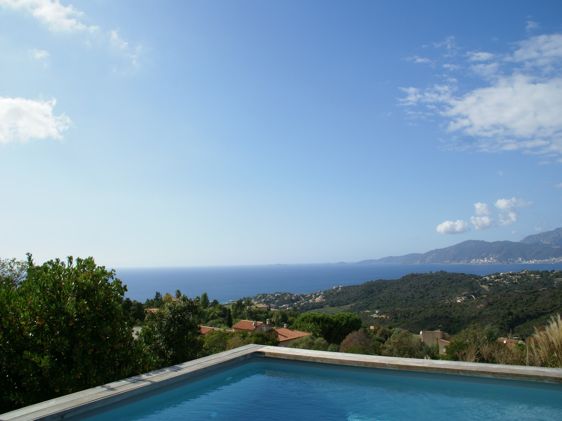 Villa met privézwembad en uitzicht op de baai in Albitreccia - foto 19