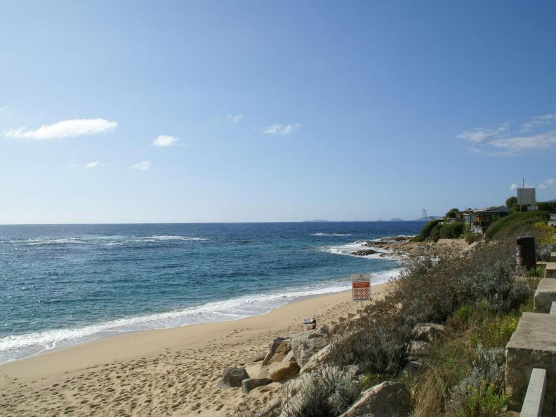 Villa met privézwembad en uitzicht op de baai in Albitreccia - foto 31