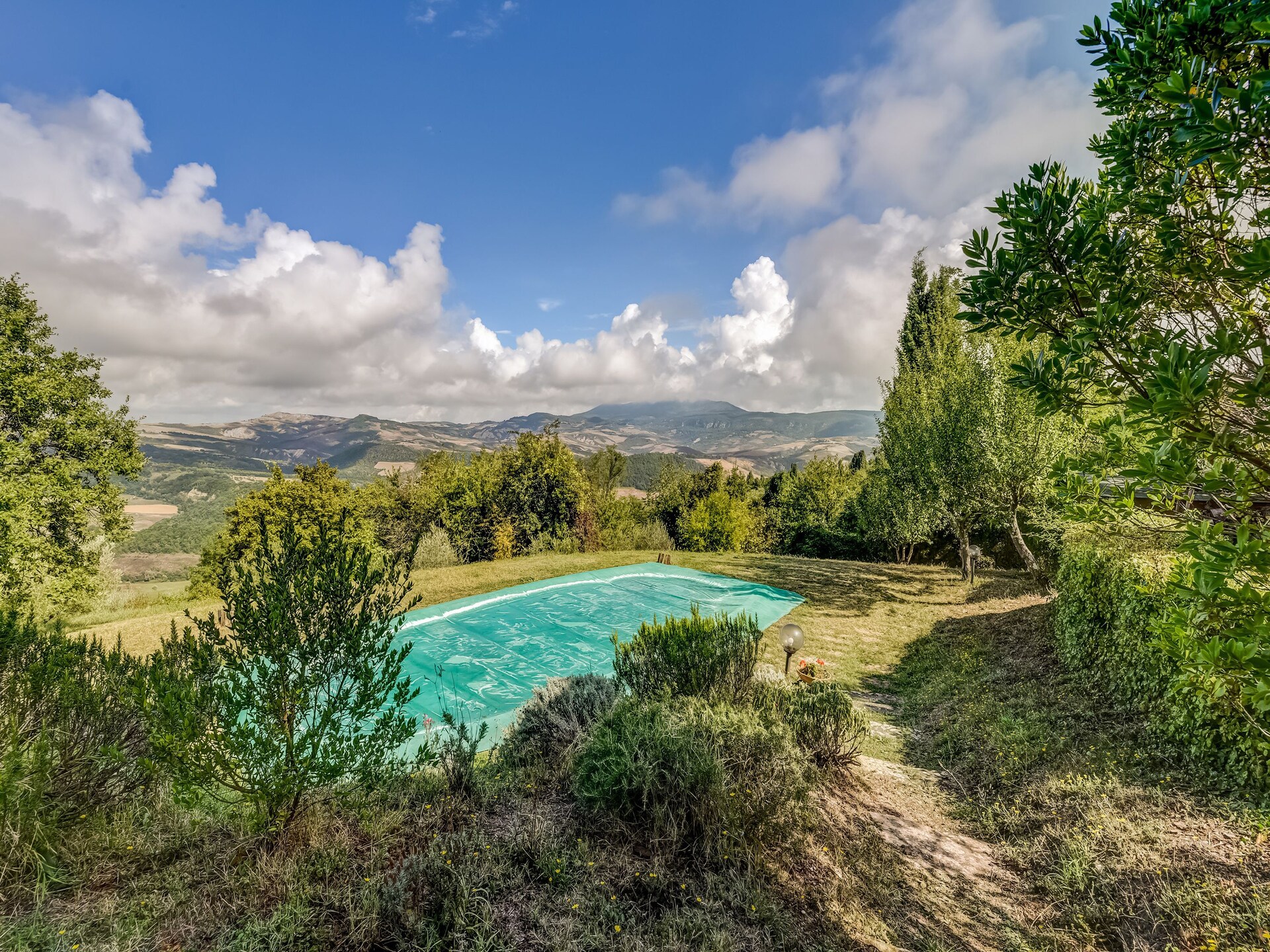 Sfeervolle villa met privézwembad en uitzicht op de Toscaanse heuvels - foto 31