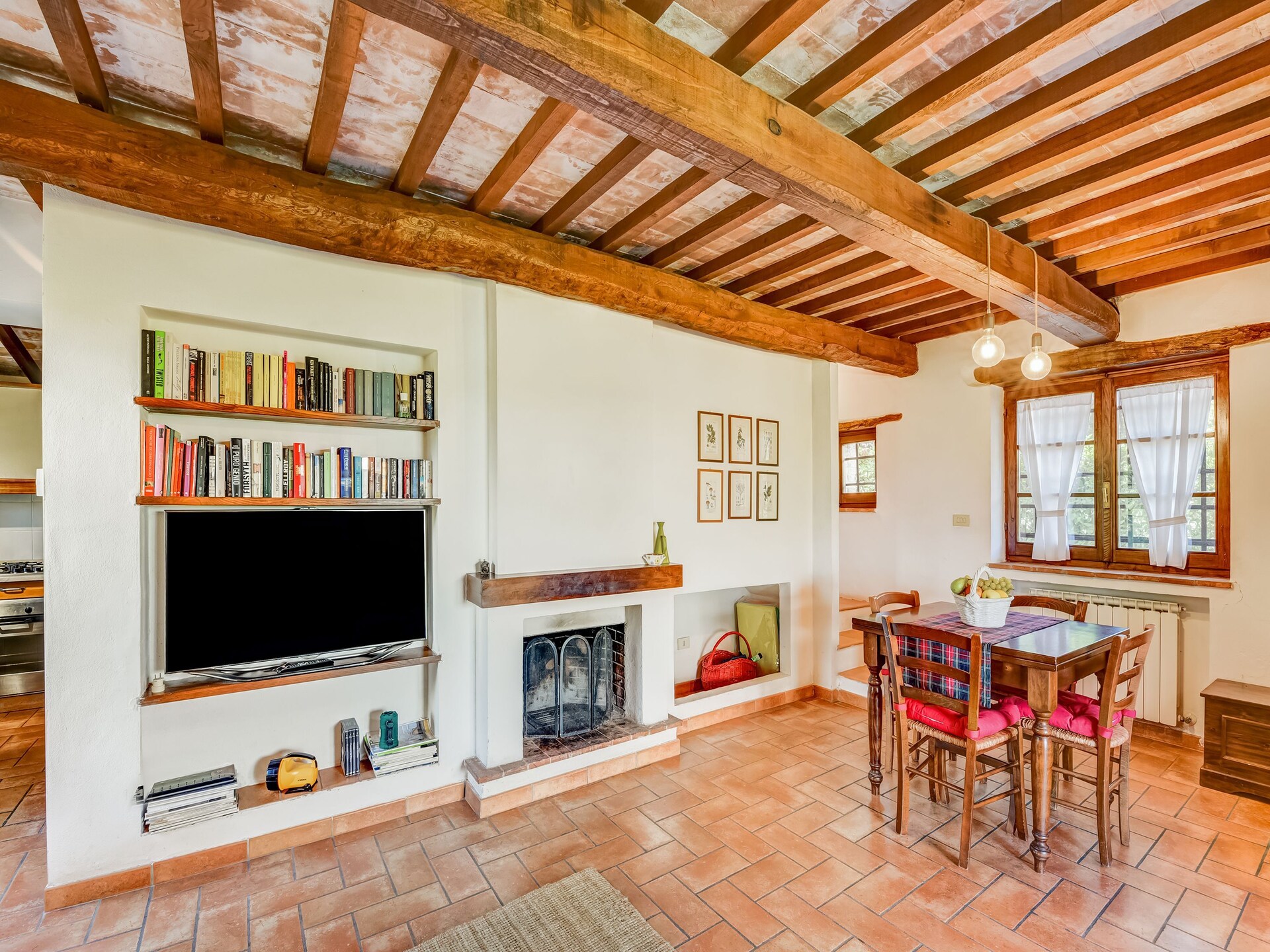 Sfeervolle villa met privézwembad en uitzicht op de Toscaanse heuvels - foto 6