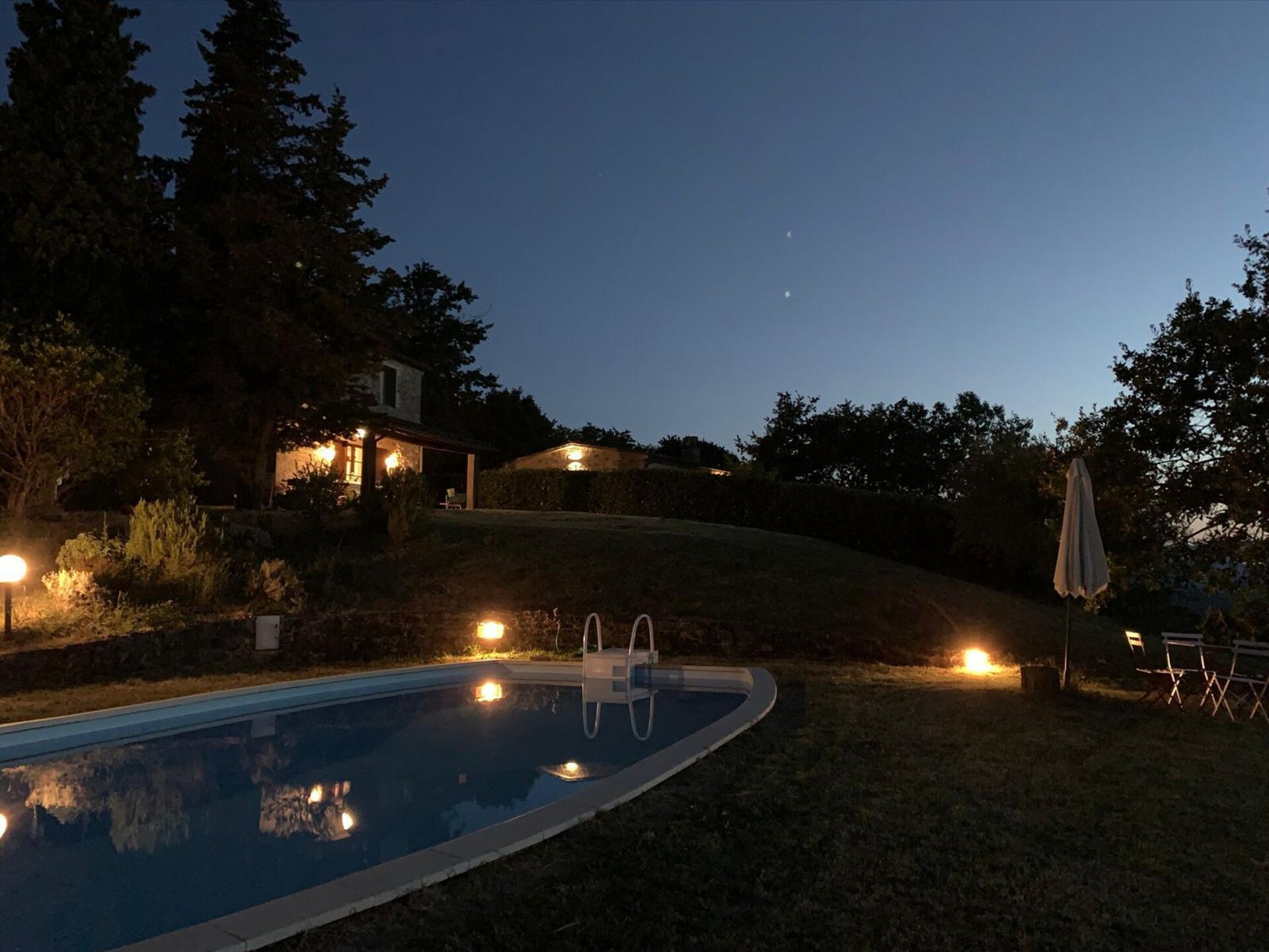 Sfeervolle villa met privézwembad en uitzicht op de Toscaanse heuvels - foto 35