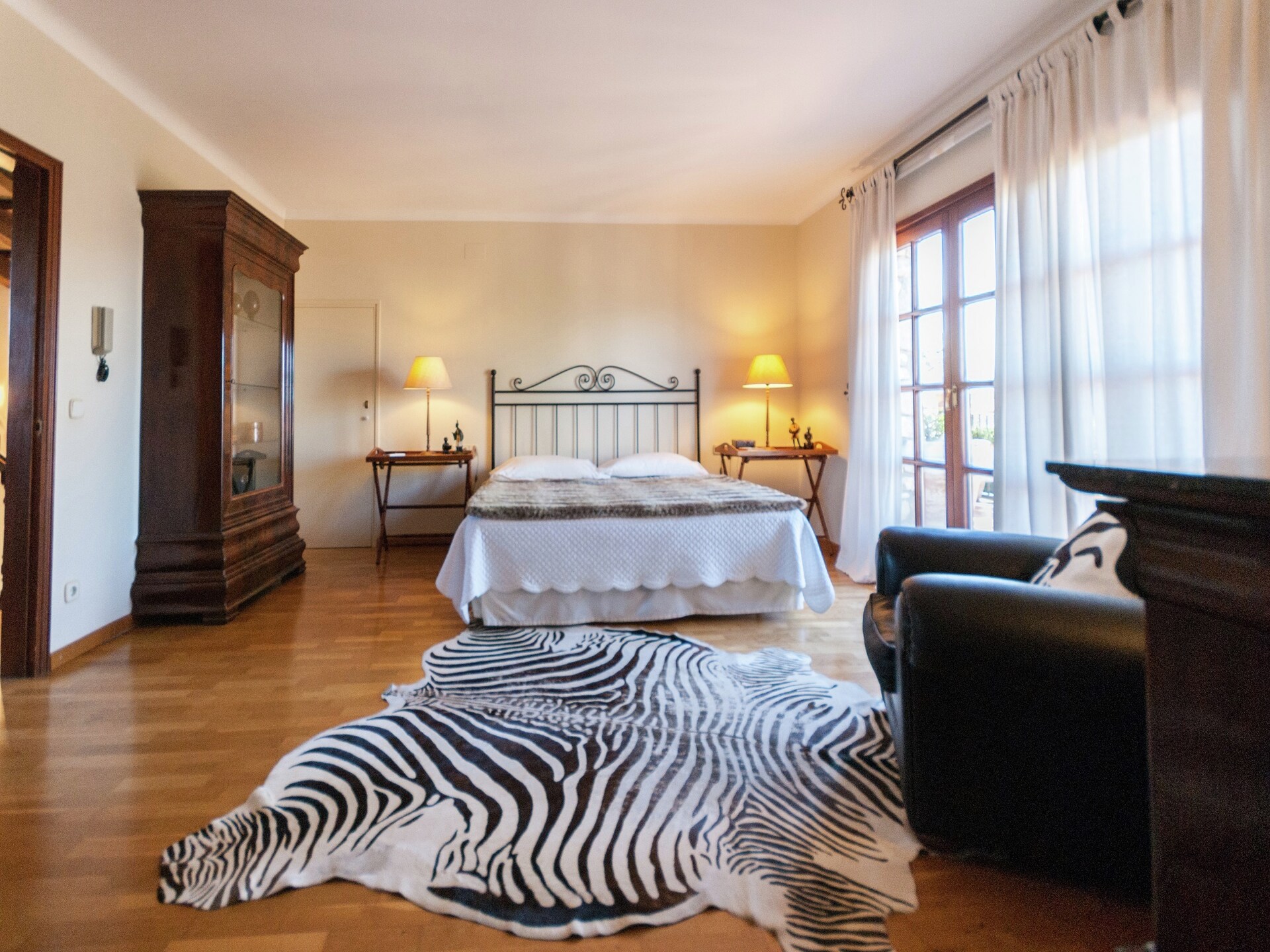 Ruime villa met privézwembad aan golfbaan Peralada - foto 9