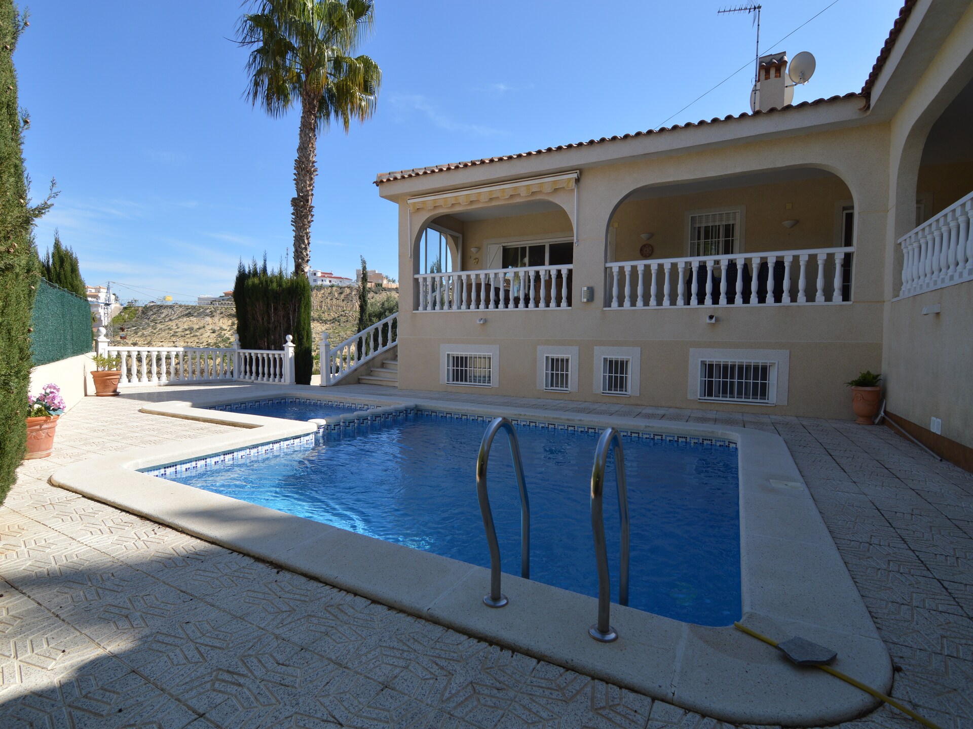 Heuveltopvilla met privézwembad en uitzicht op La Marquesa in Rojales - foto 16