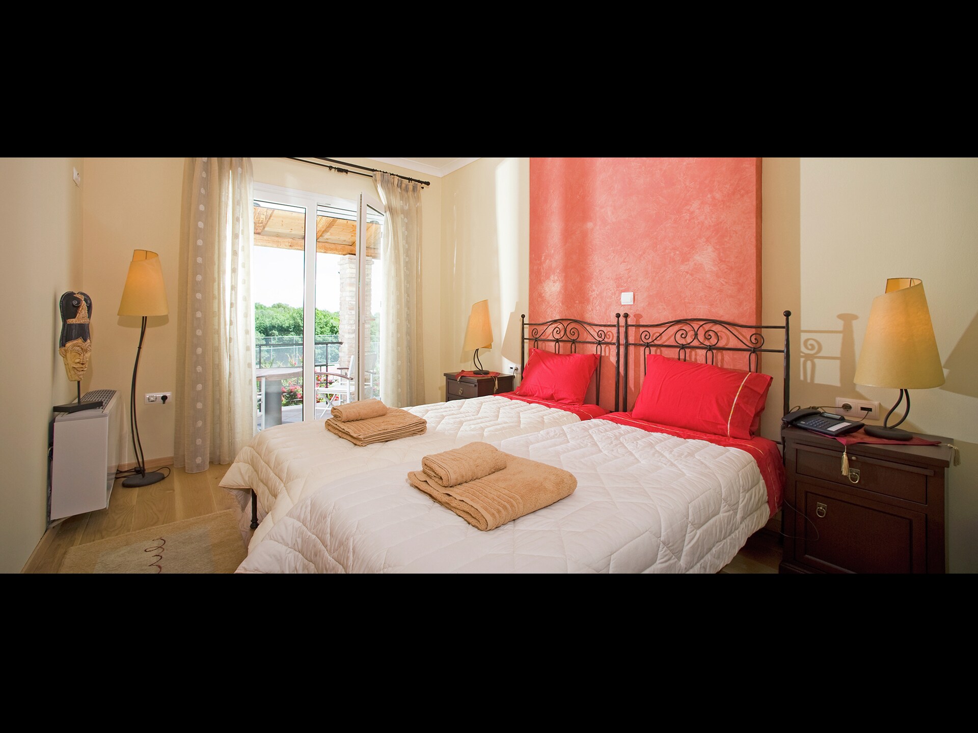Exclusieve villa met panoramisch uitzicht op Corfu-stad en privézwembad - foto 15