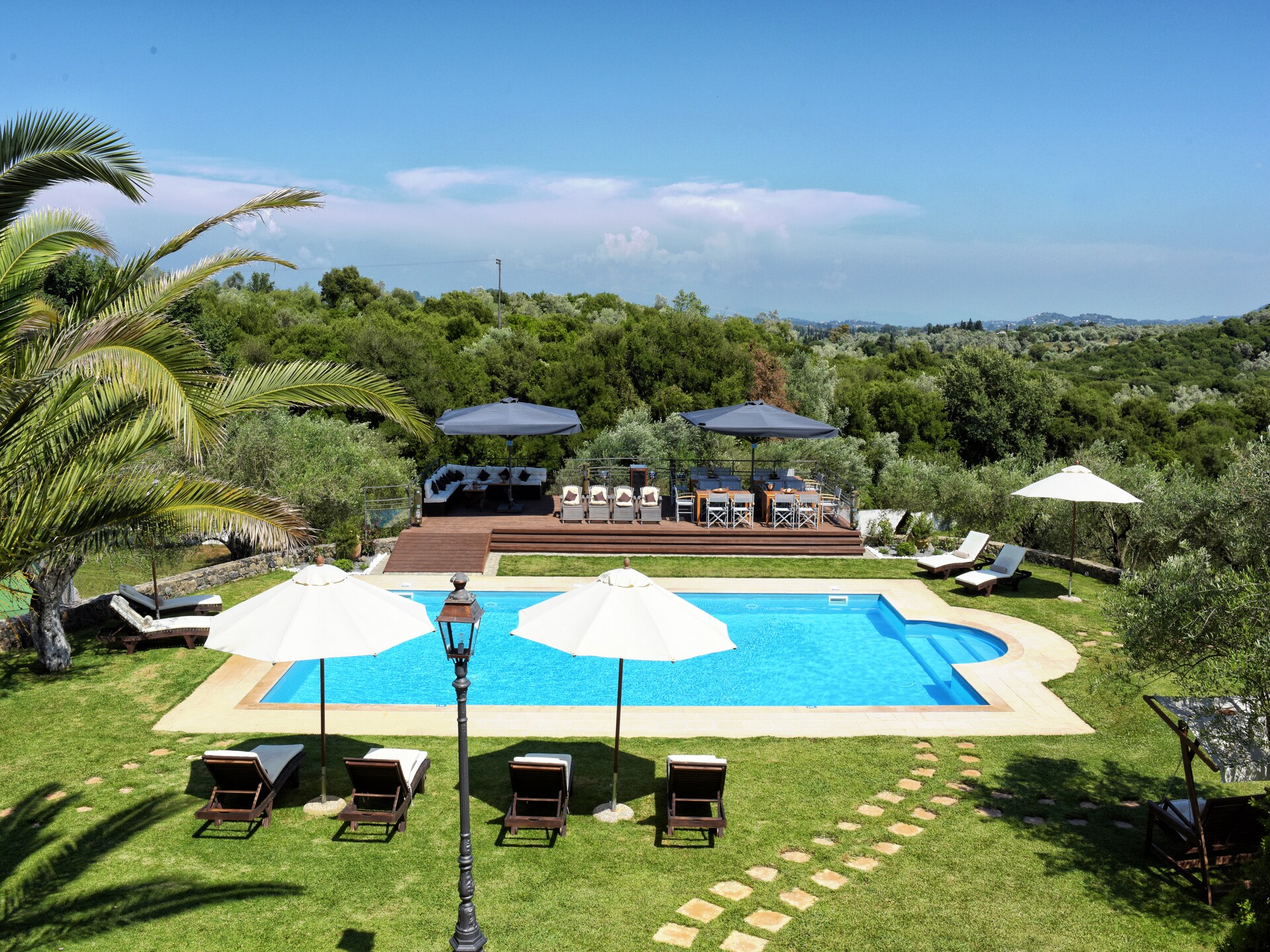Exclusieve villa met panoramisch uitzicht op Corfu-stad en privézwembad - foto 12