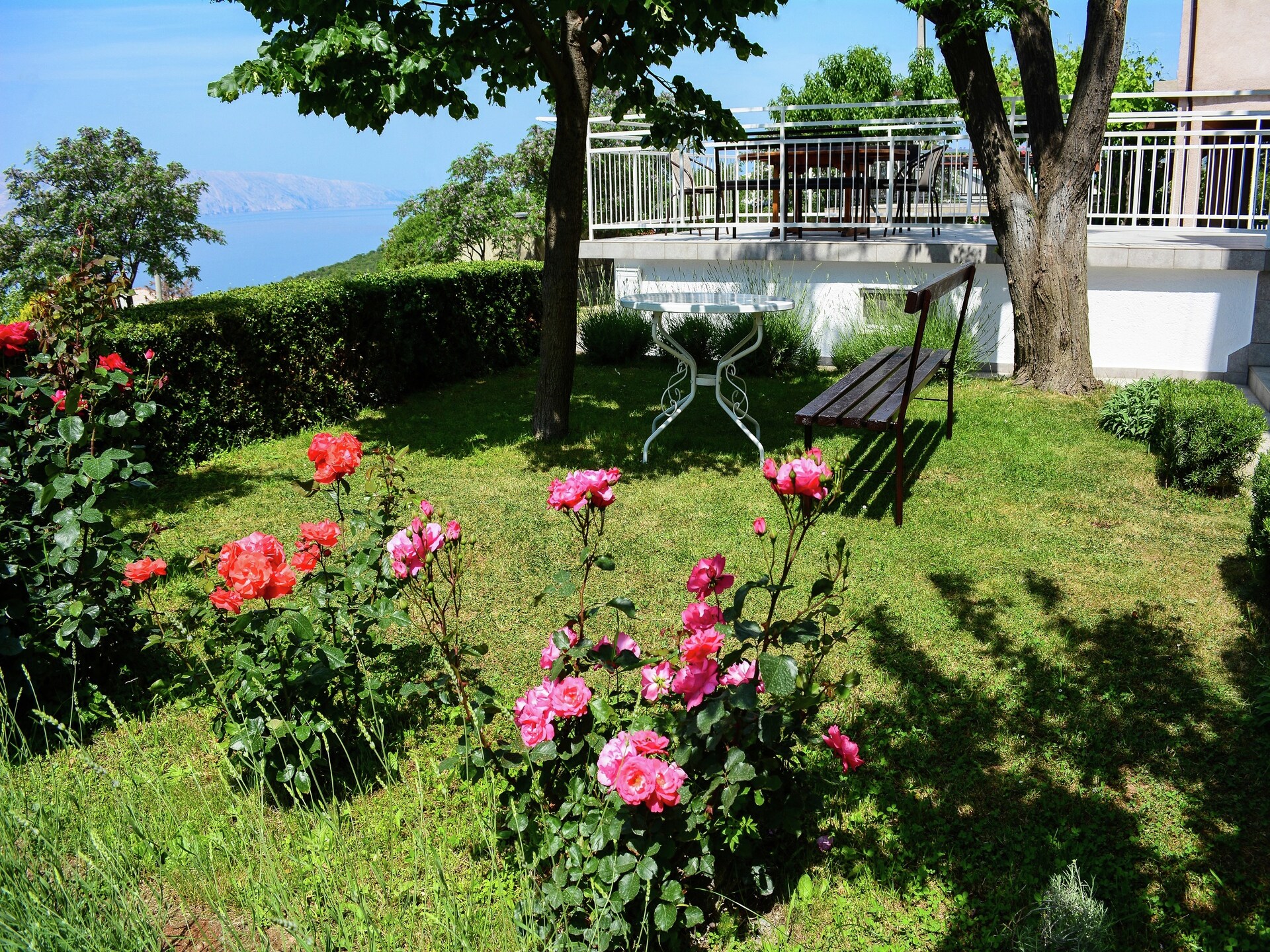 Op 400 m van zee: ruim appartement voor 6 personen in Senj - foto 17