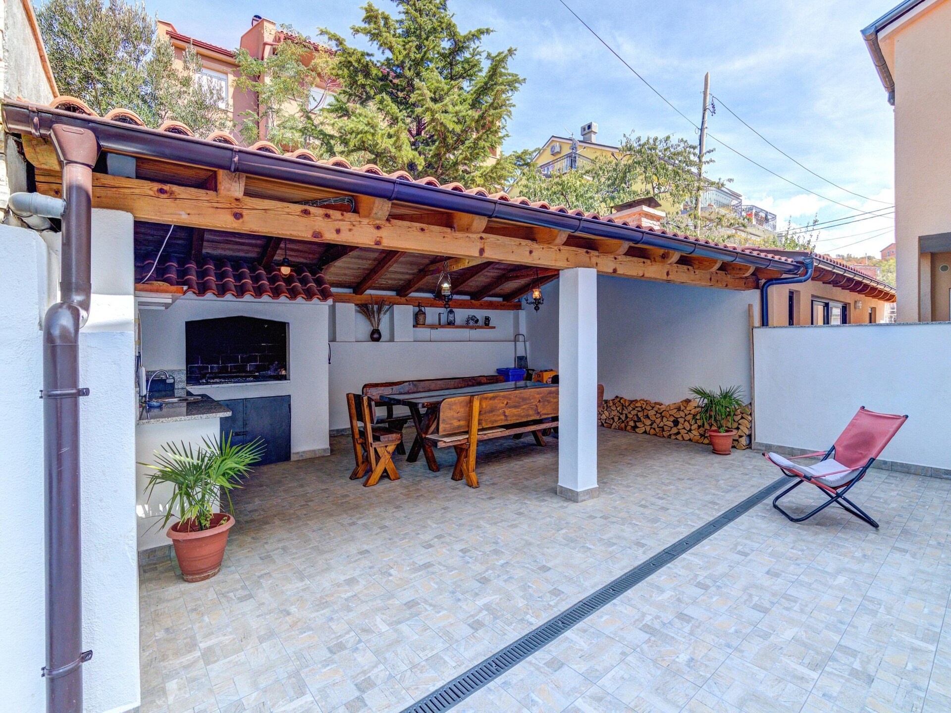 Op 400 m van zee: ruim appartement voor 6 personen in Senj - foto 20