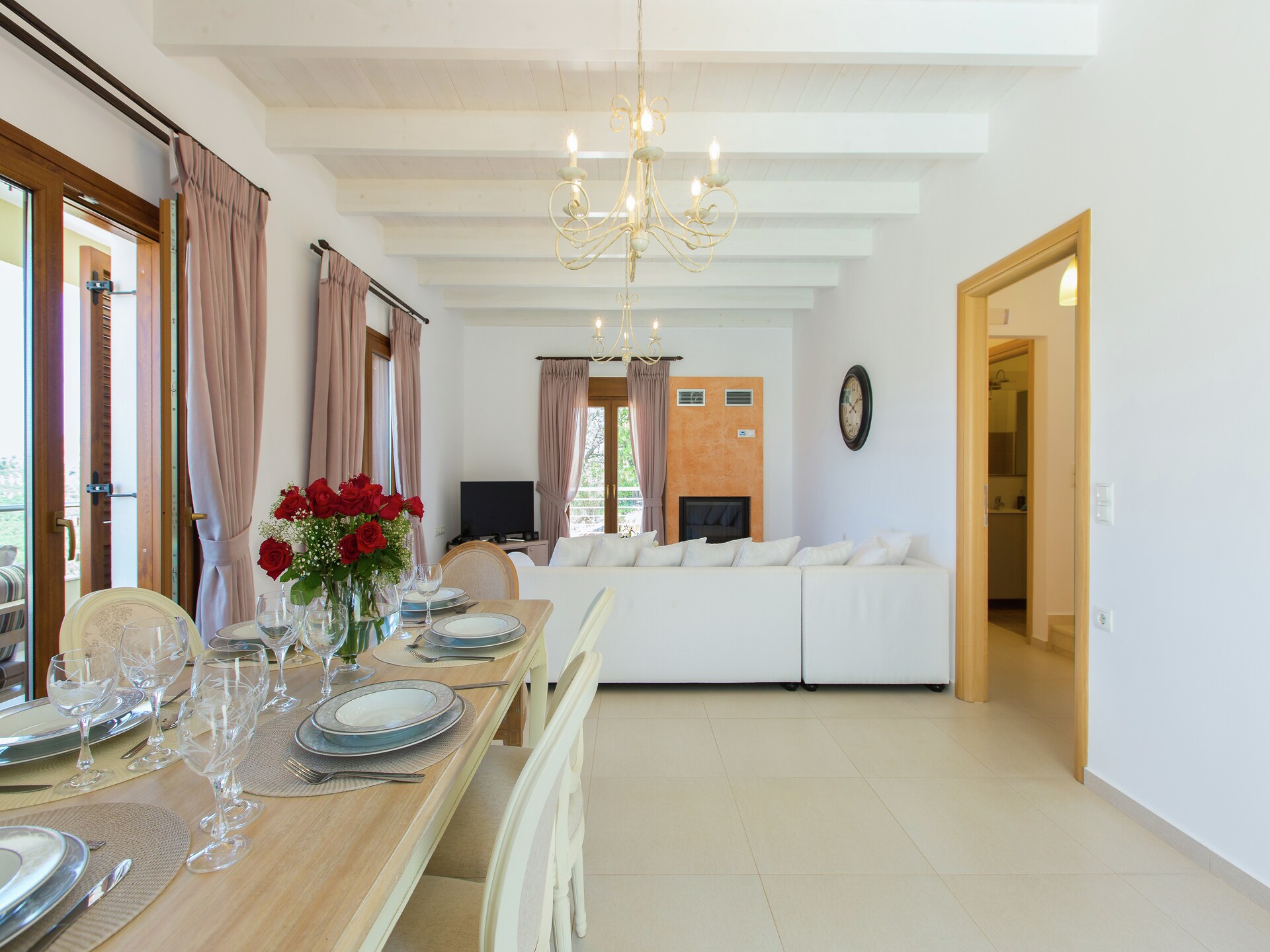 Ruime vrijstaande villa met privézwembad op het Kretenzische platteland bij Panormo - foto 14