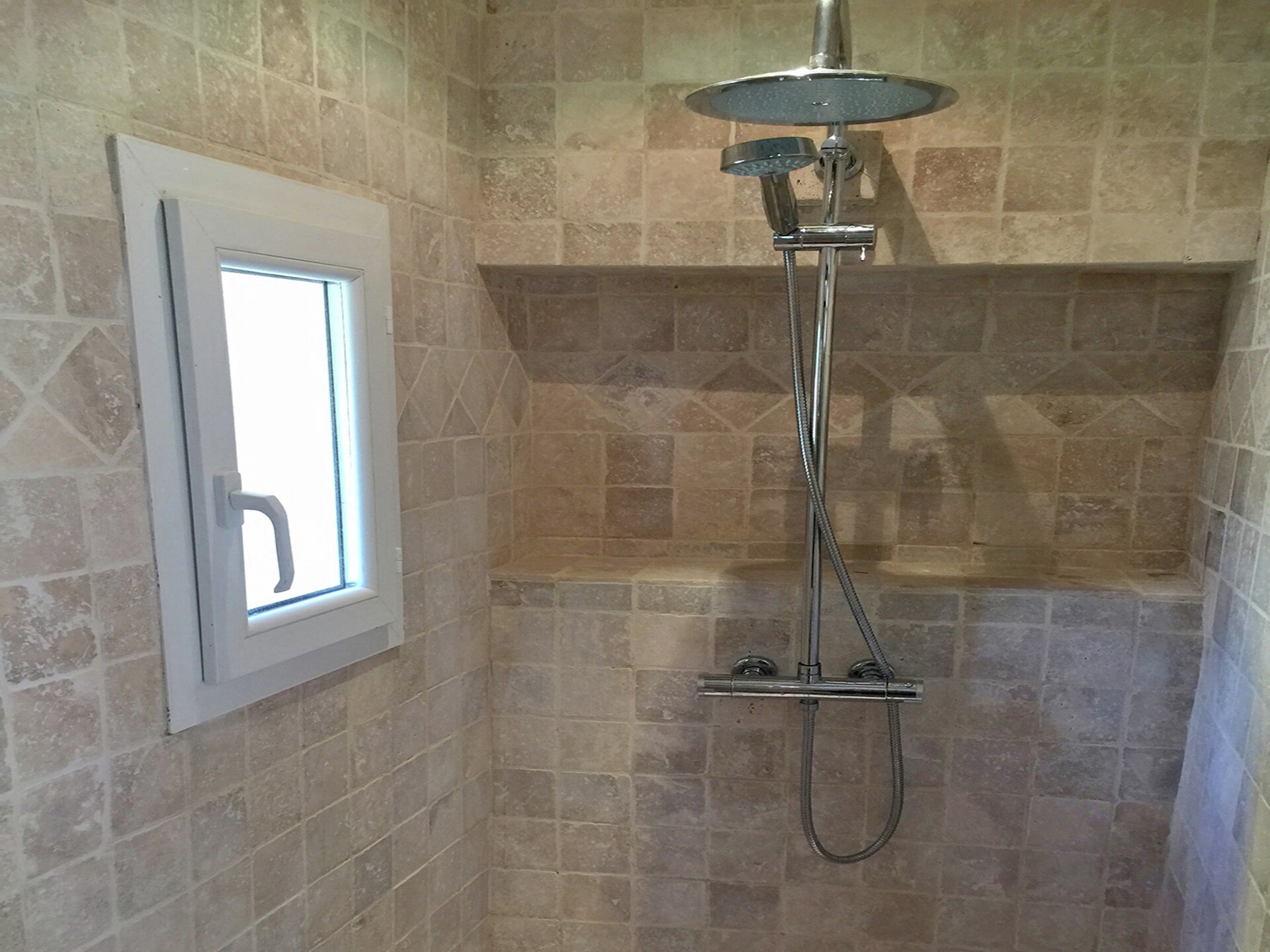 Villa Bonheur: Ruim Provençaals landgoed met privézwembad bij Ampus - foto 18