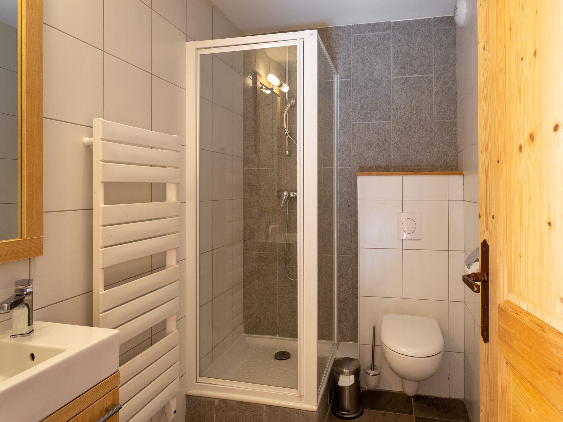 Ruim 5-slaapkamer appartement op de piste in het Grand Massif - foto 18