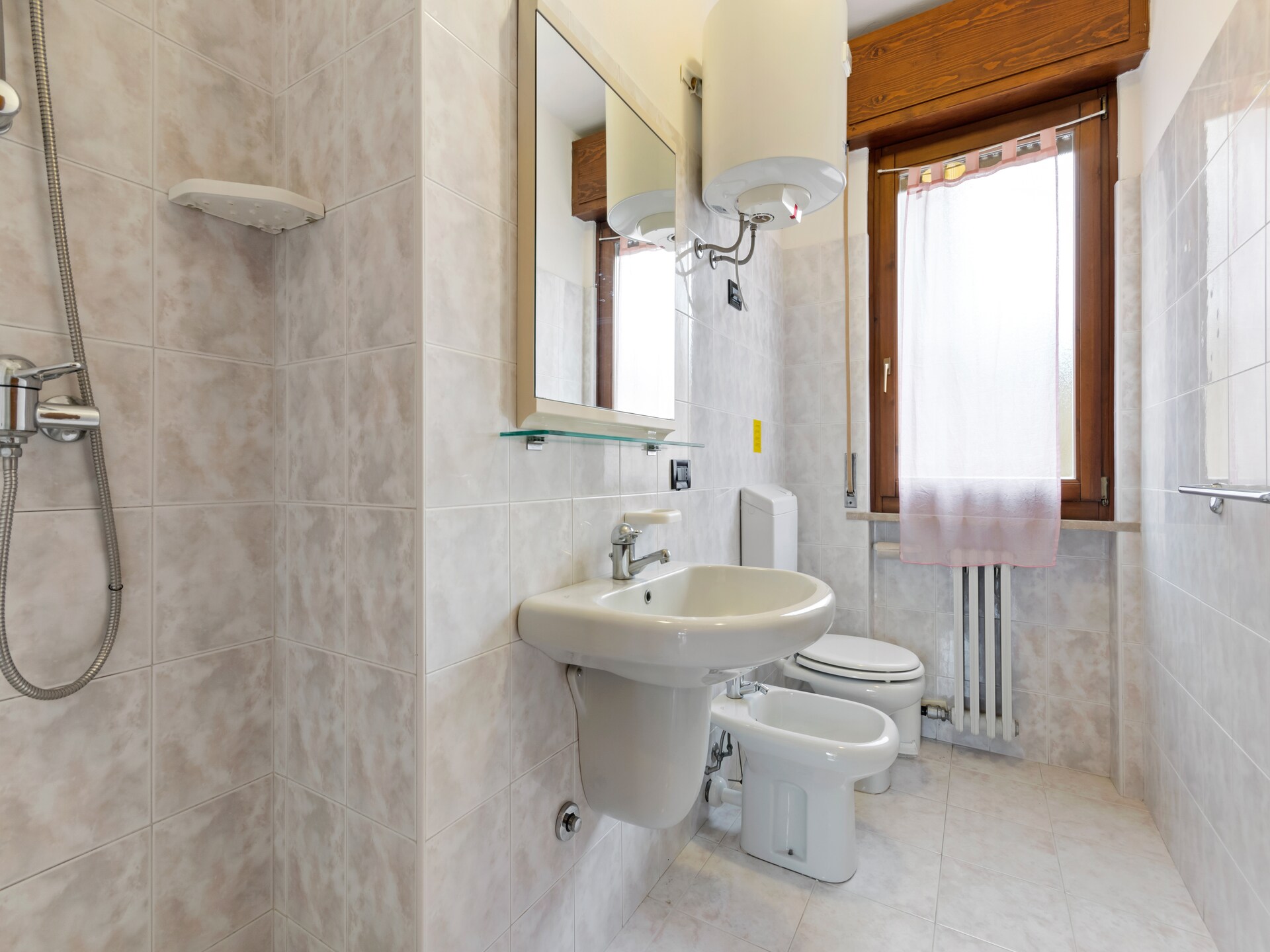 Knus appartement met tuin en zwembad op 600 meter van het Gardameer - foto 23