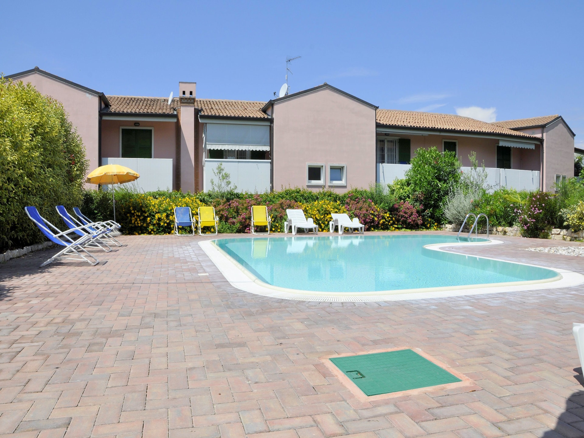 Zonnig appartement met balkon en zicht op het Gardameer in Lazise - foto 29