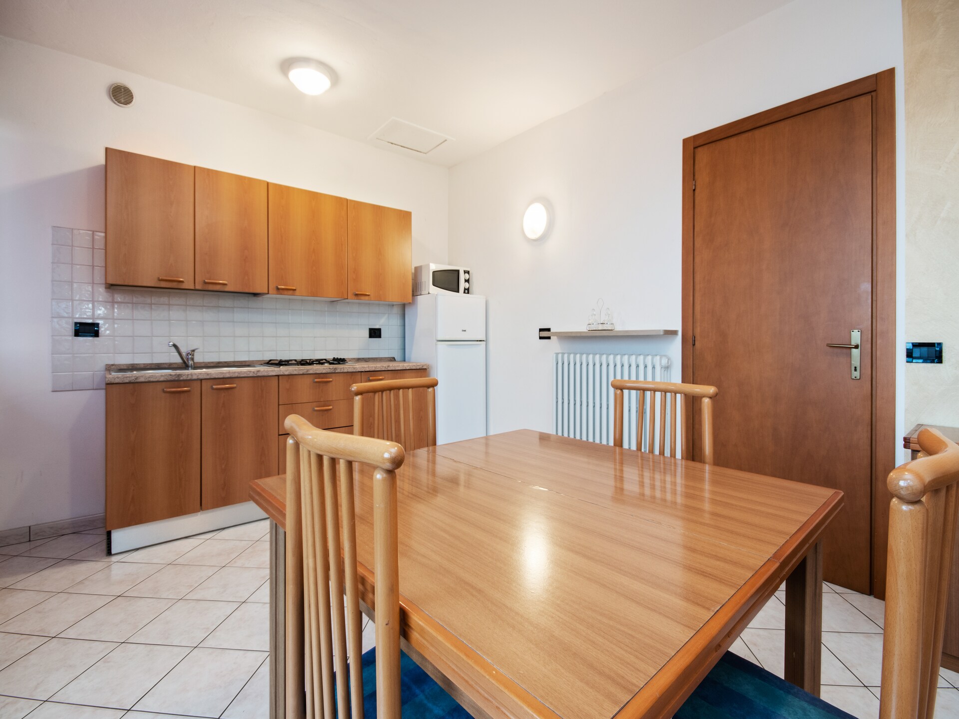 Zonnig appartement met balkon en zicht op het Gardameer in Lazise - foto 15