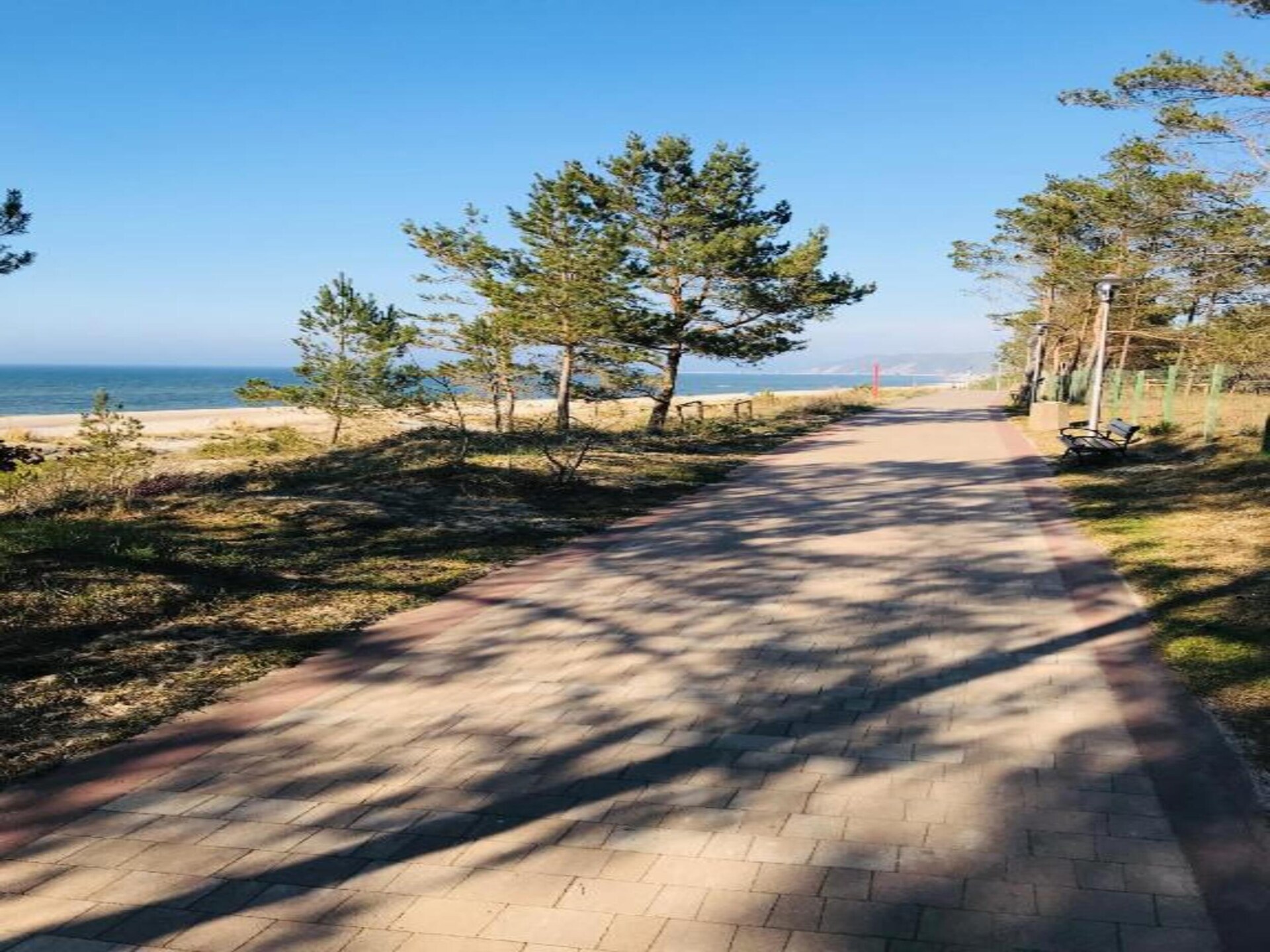 Vrijstaande bungalow aan de golfbaan in Międzyzdroje met BBQ - foto 34