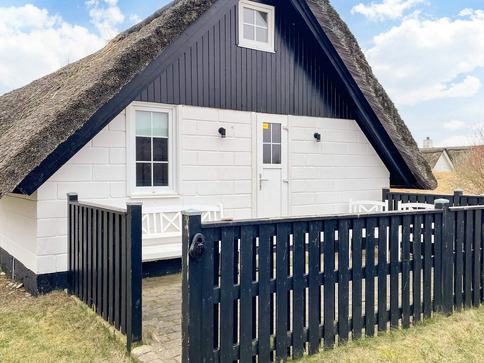 Rietgedekt vakantiehuis op natuurrijk perceel bij Ringkøbing, 1 km van zee - foto 4