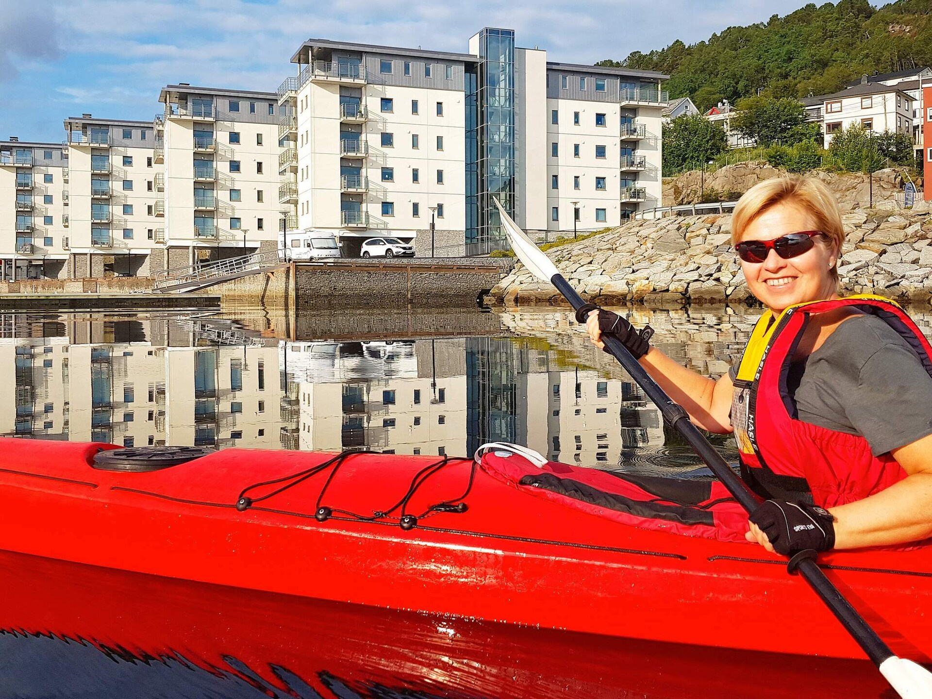 Licht vakantiehuis in Rorbu-stijl direct aan het water bij Brattvåg - foto 27