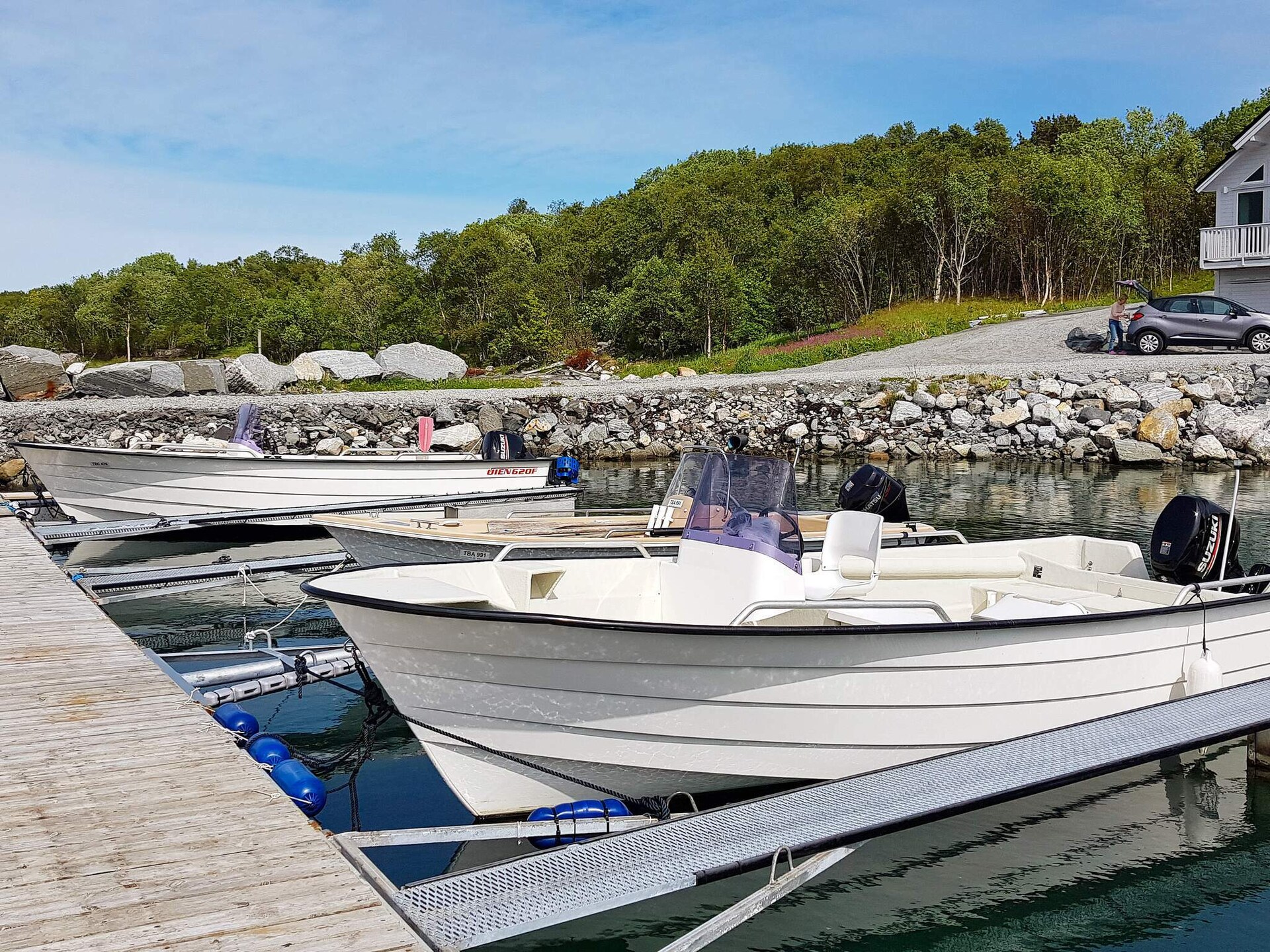 Licht vakantiehuis in Rorbu-stijl direct aan het water bij Brattvåg - foto 24