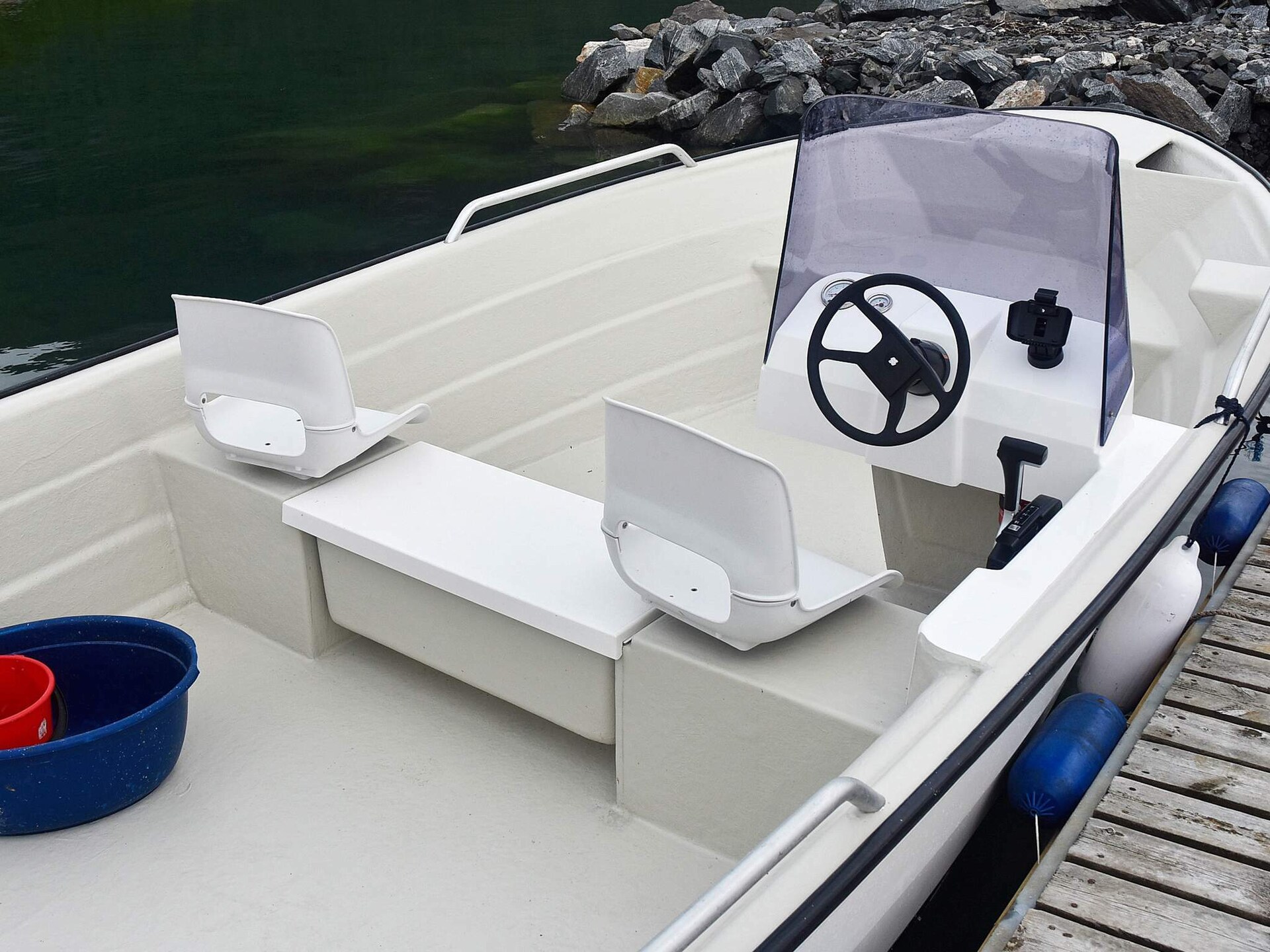Licht vakantiehuis in Rorbu-stijl direct aan het water bij Brattvåg - foto 51