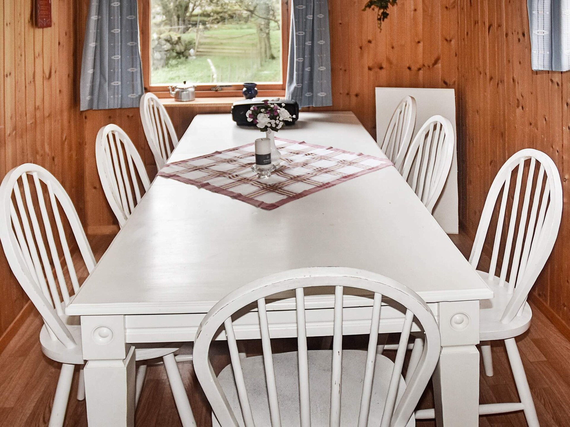 Ruim vakantiehuis aan de fjord bij Finnås – ideaal voor vissers en natuurliefhebbers - foto 11