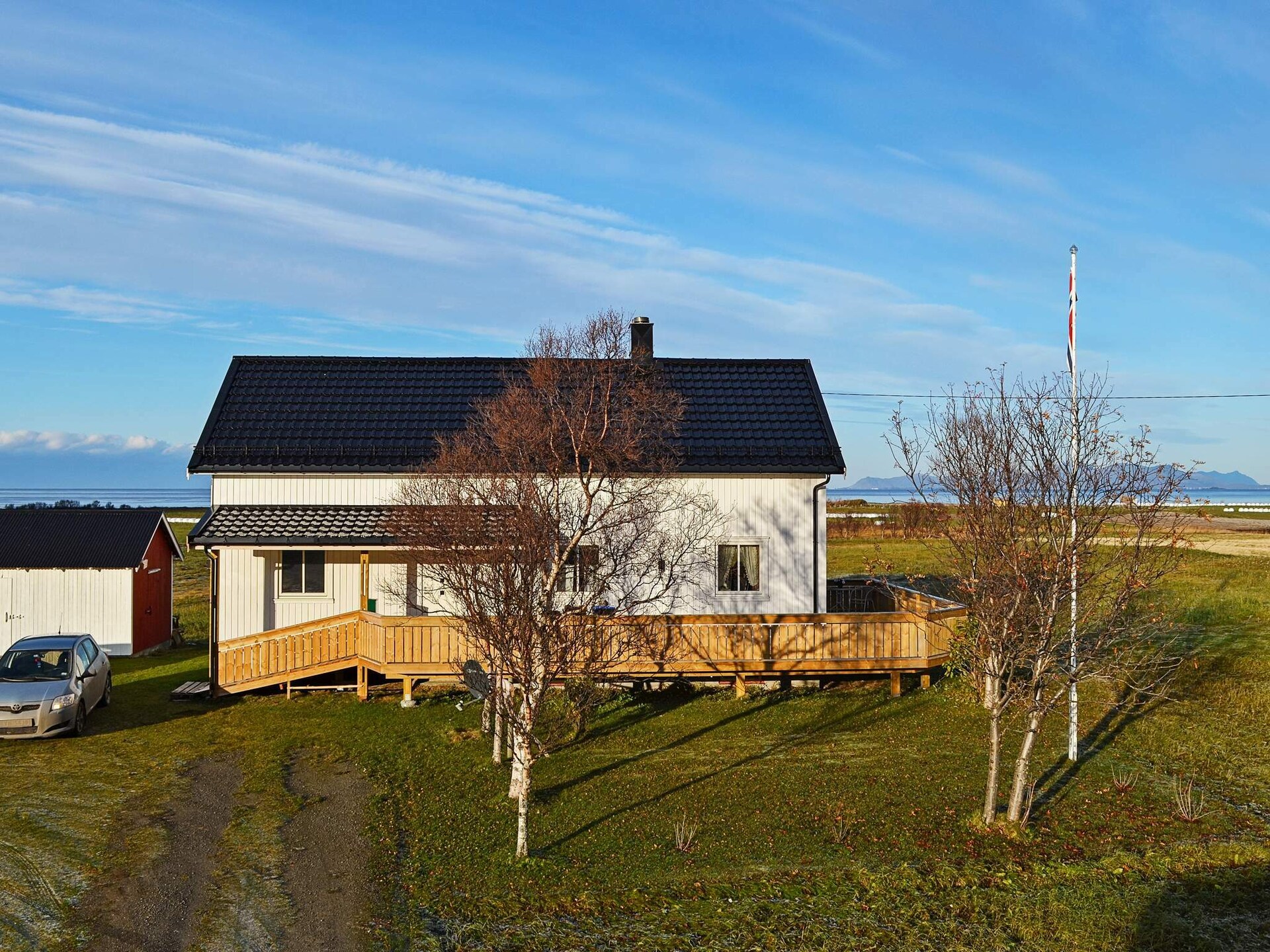 Ruim vakantiehuis met panoramisch uitzicht op zee en de Lofoten - foto 2