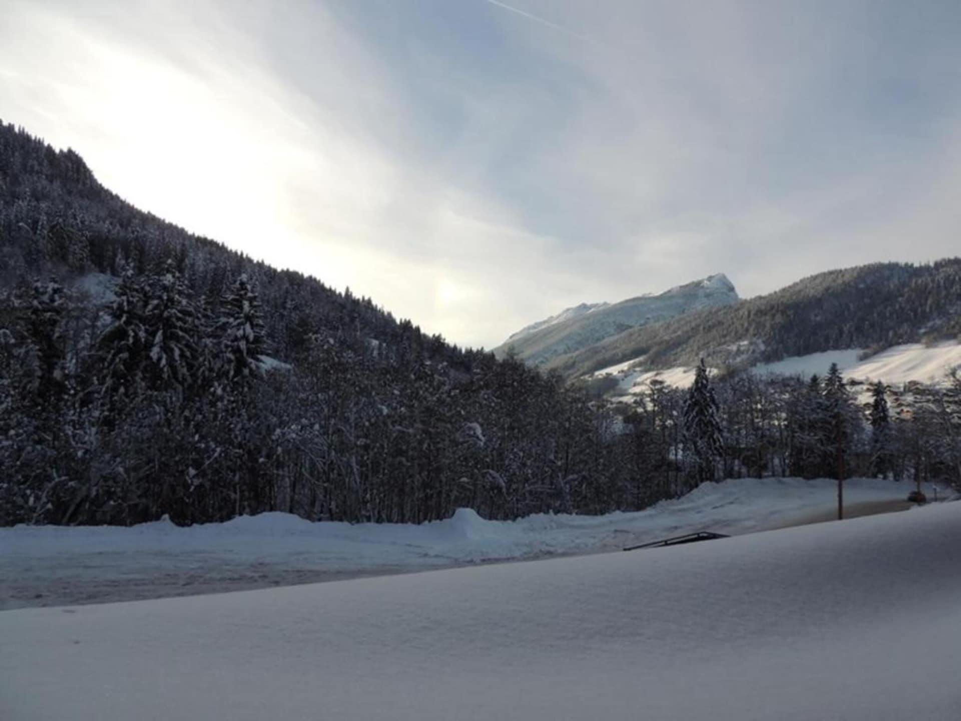 Luxe appartement in La Clusaz met zwembad en spa - foto 40