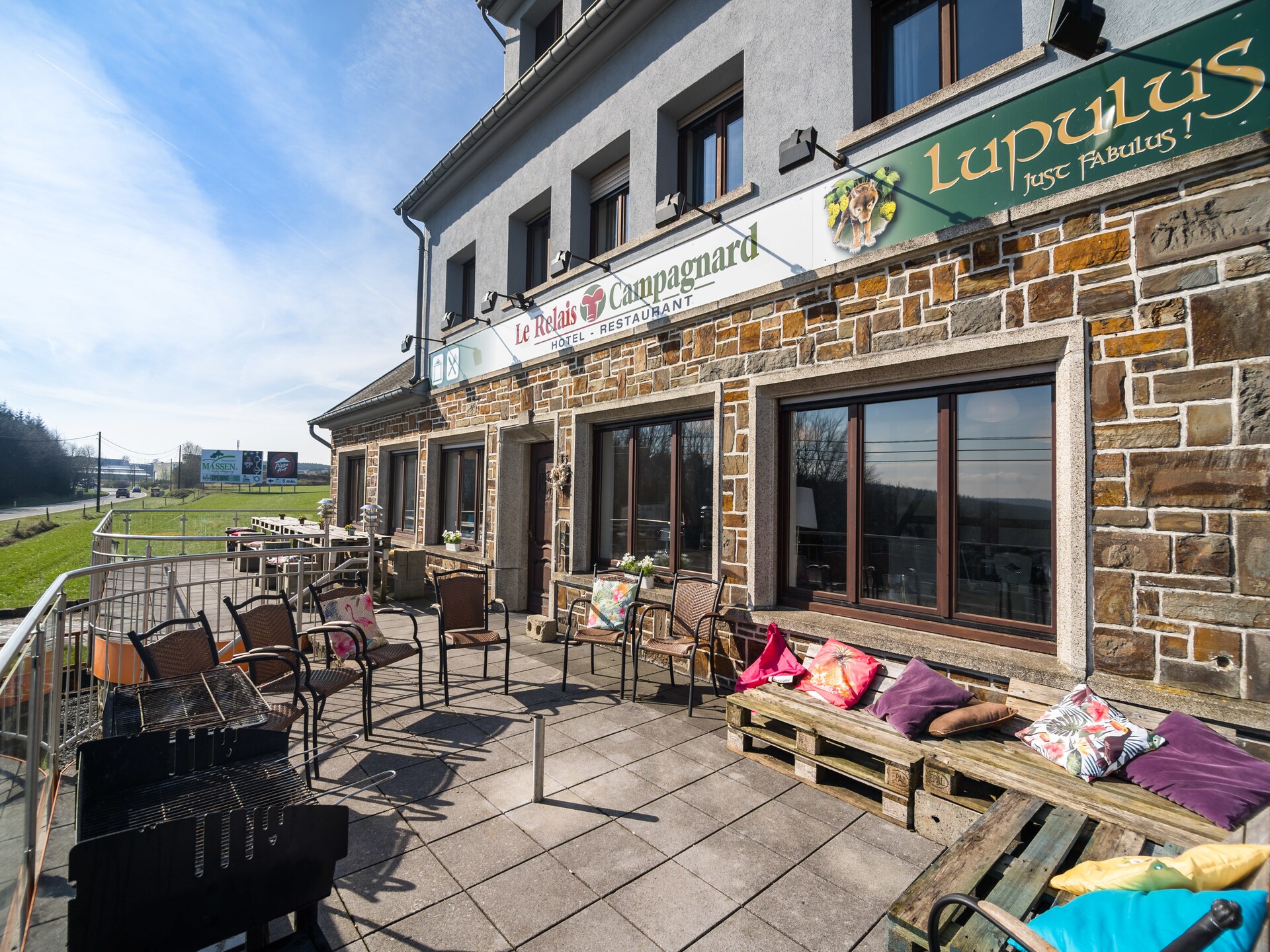 Groots vakantiehuis voor 33 personen met bar en tuin aan de golfbaan in Gouvy - foto 33