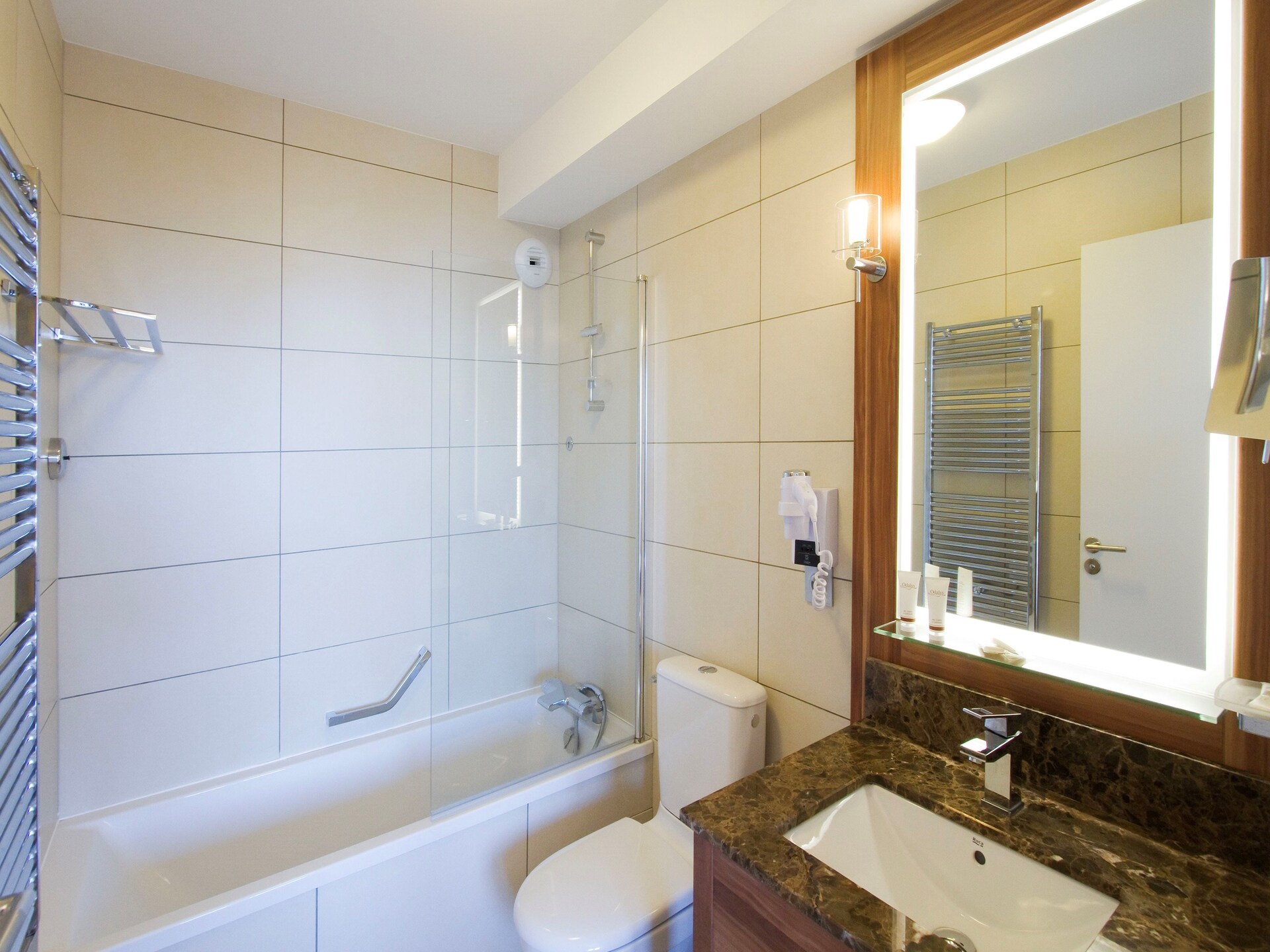 Appartement Appart'Hotel Eden 2 in Bourg-Saint-Maurice - foto 16