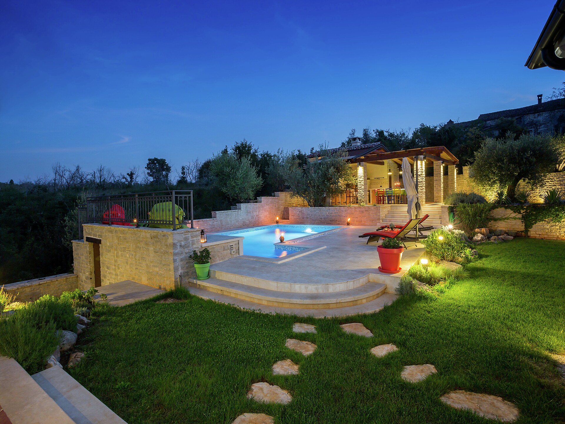 Villa Artien: Luxe landhuis met zwembad en bubbelbad in Istrië - foto 34