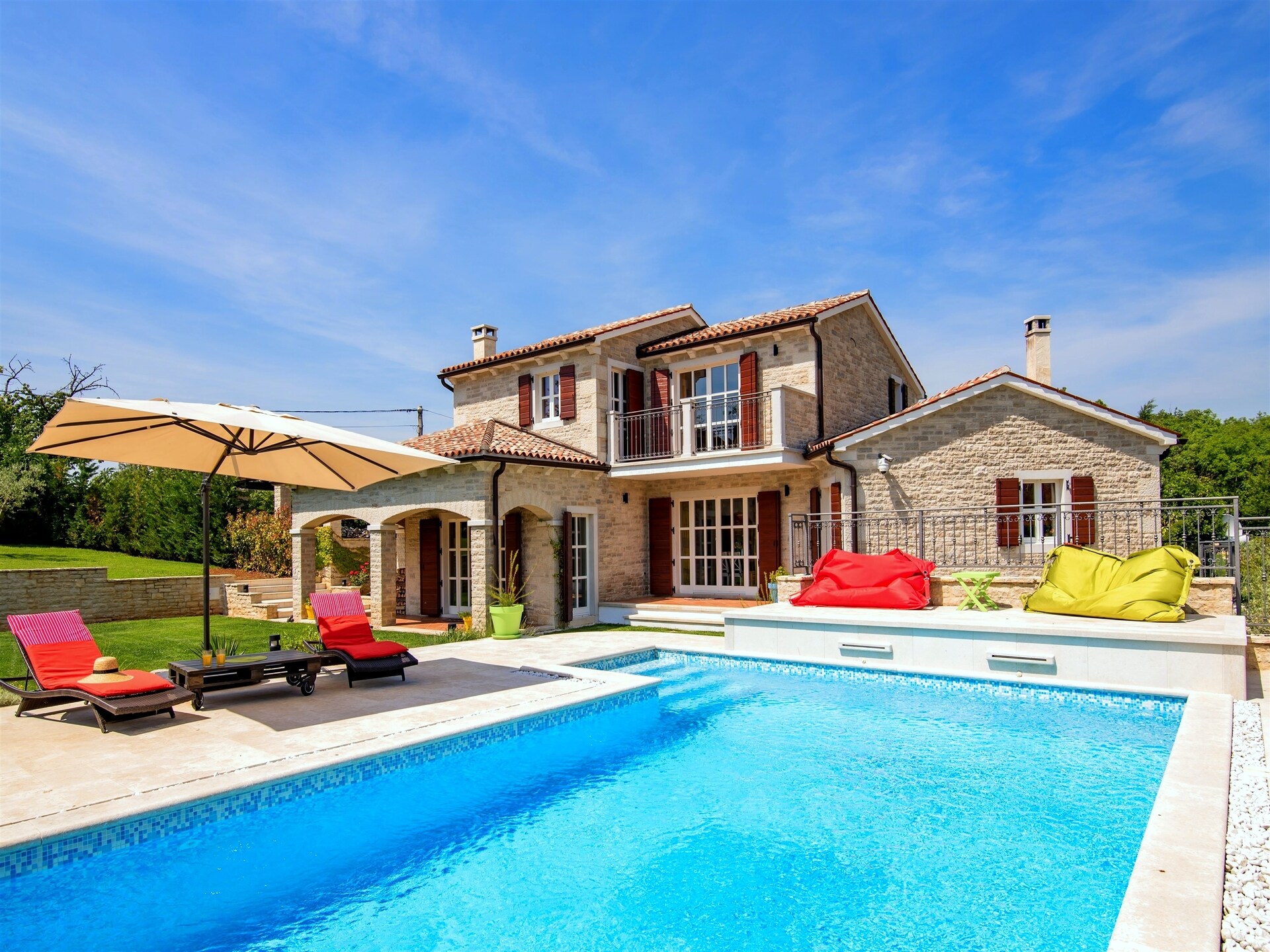 Villa Artien: Luxe landhuis met zwembad en bubbelbad in Istrië - foto 6