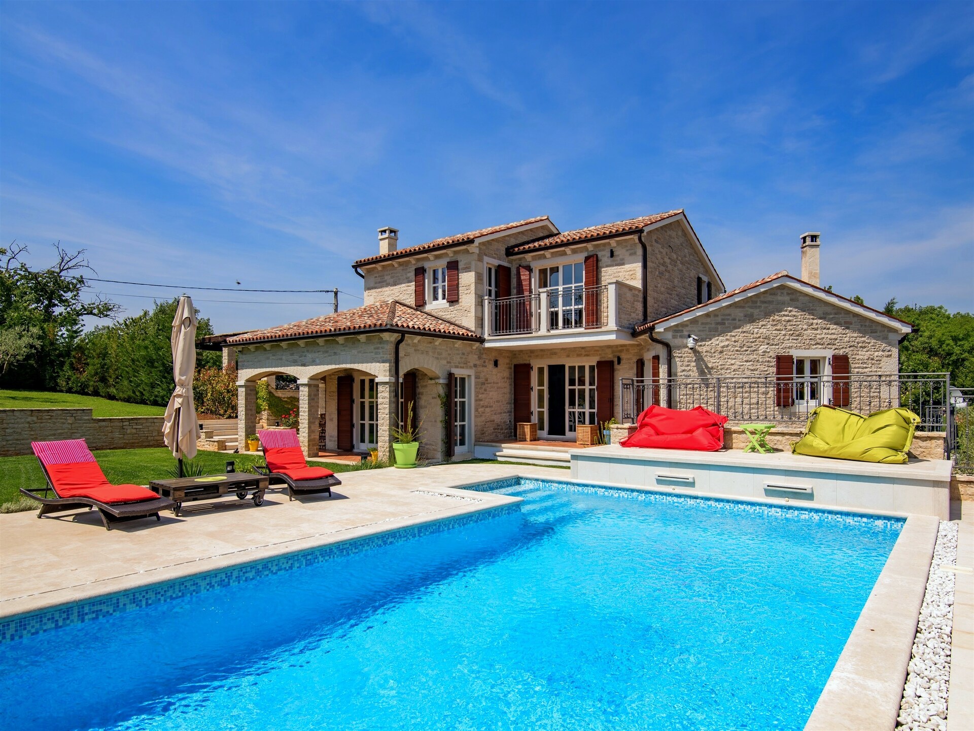 Villa Artien: Luxe landhuis met zwembad en bubbelbad in Istrië - foto 10