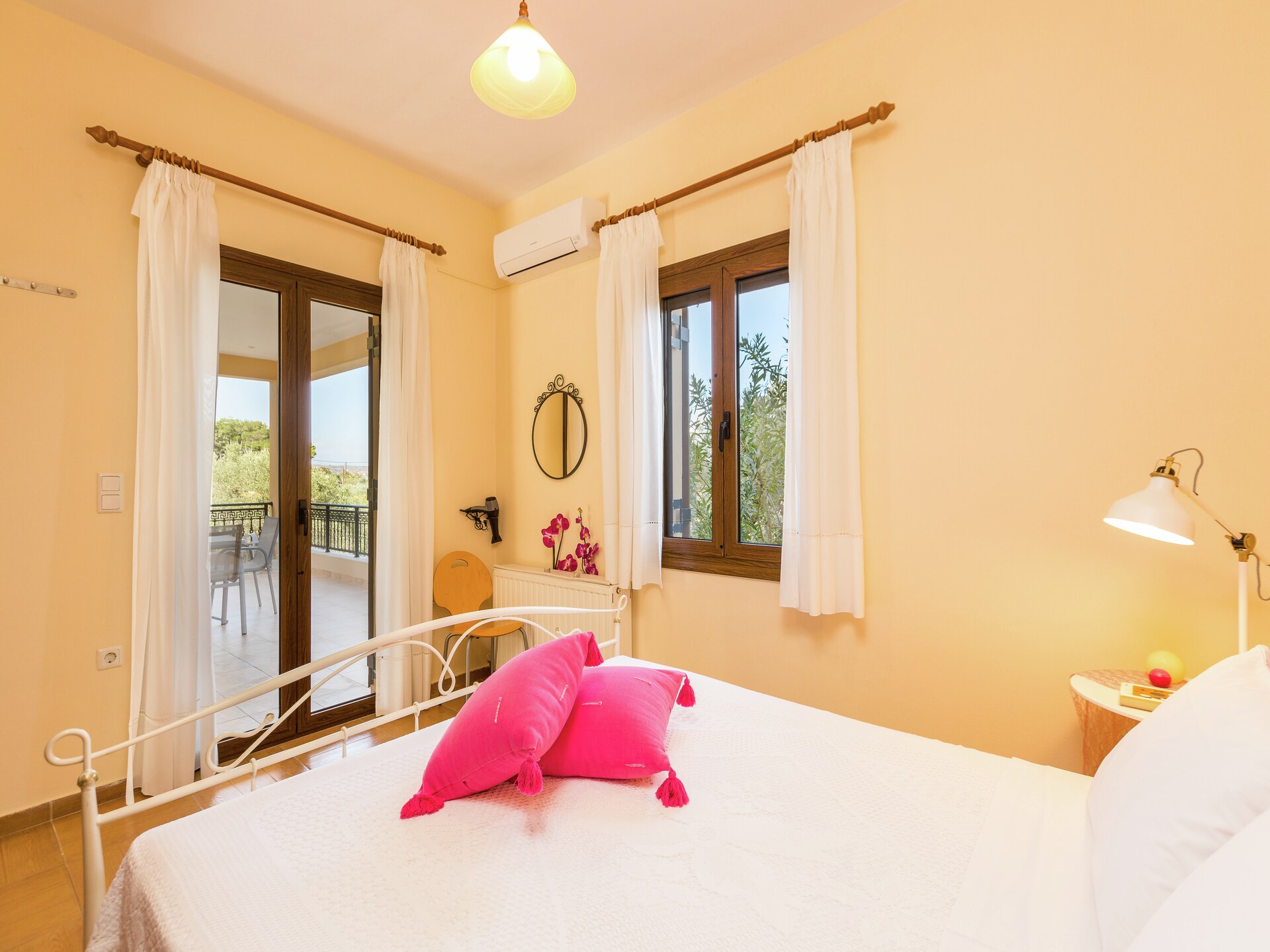Romantisch appartement met tuin en uitzicht nabij Rethymnon, 2 km van zee - foto 5