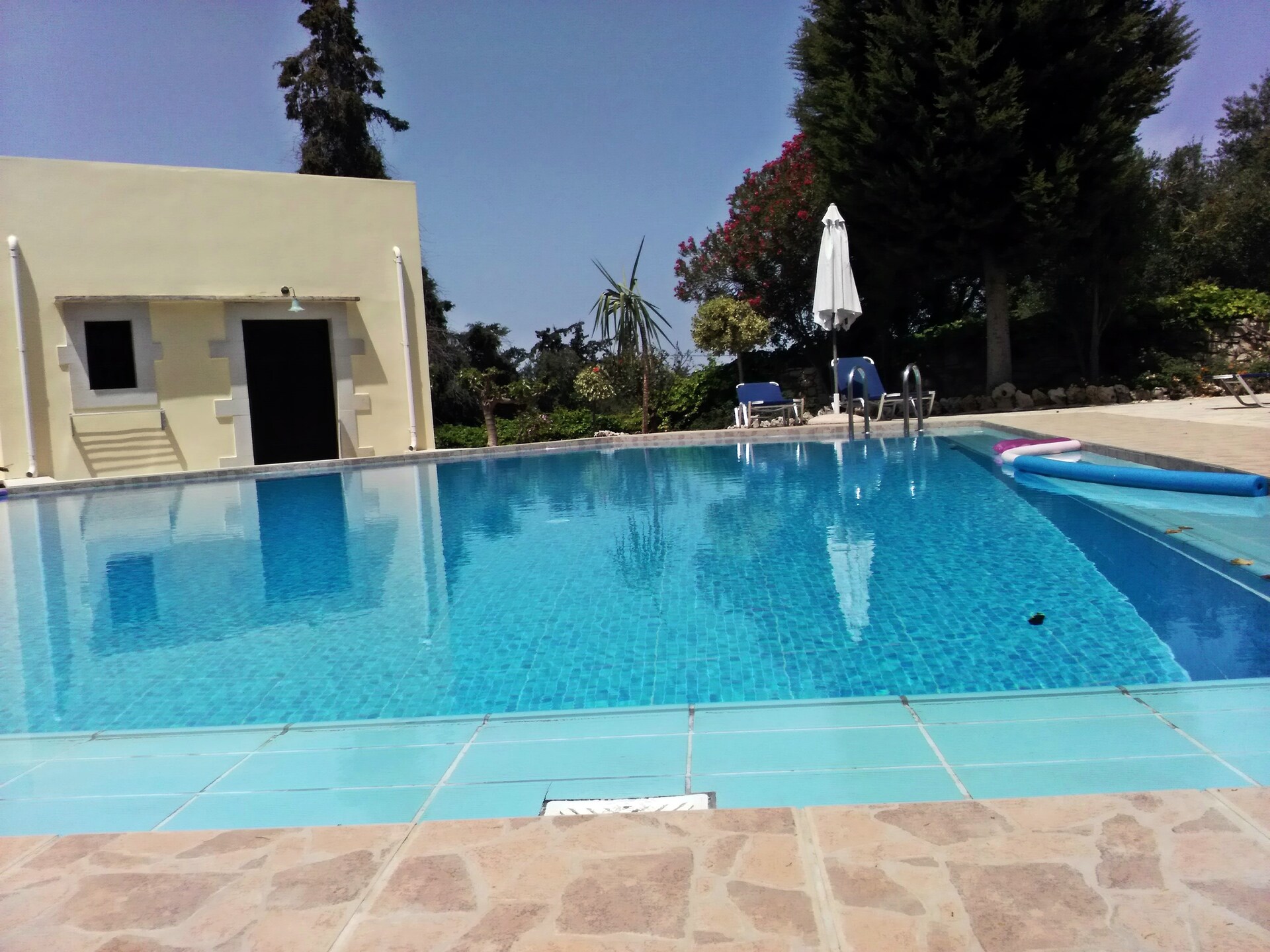 Knusse studio op Kreta met zwembad, nabij strand en authentiek Douliana - foto 17