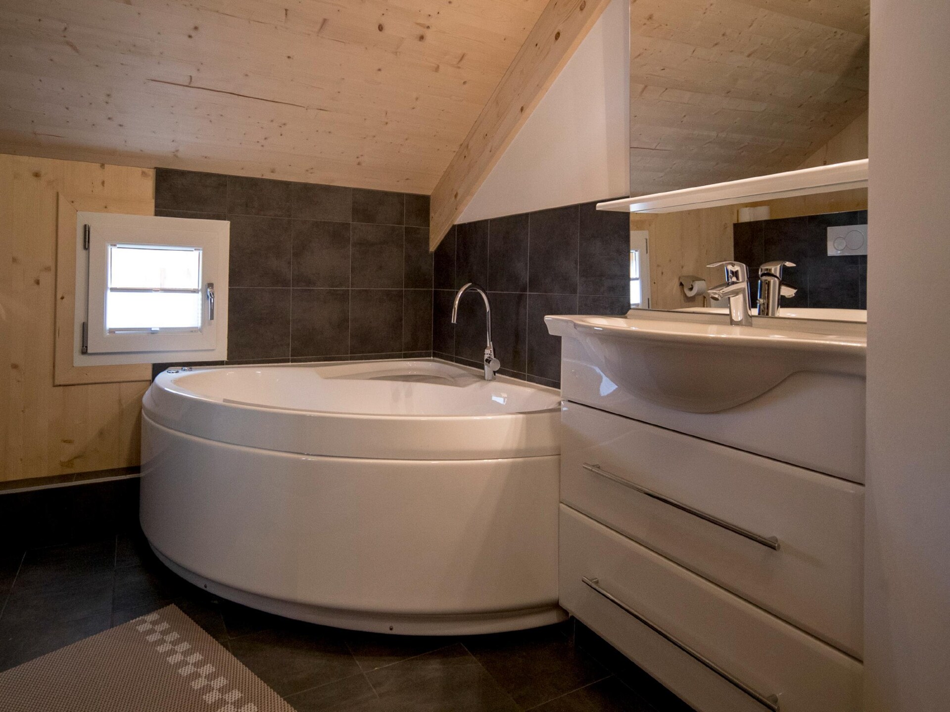 Aan de piste: Luxe chalet voor 5 personen in Sankt Georgen am Kresichberg - foto 19