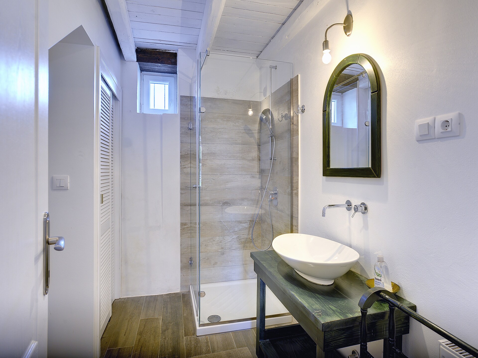 Gerenoveerde villa met privé zoutwaterzwembad nabij Svetvinčenat - foto 29