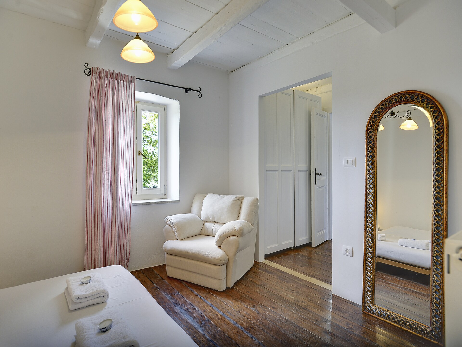 Gerenoveerde villa met privé zoutwaterzwembad nabij Svetvinčenat - foto 23