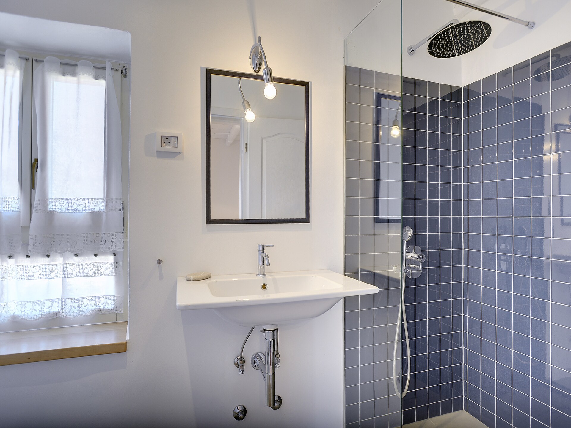 Gerenoveerde villa met privé zoutwaterzwembad nabij Svetvinčenat - foto 30