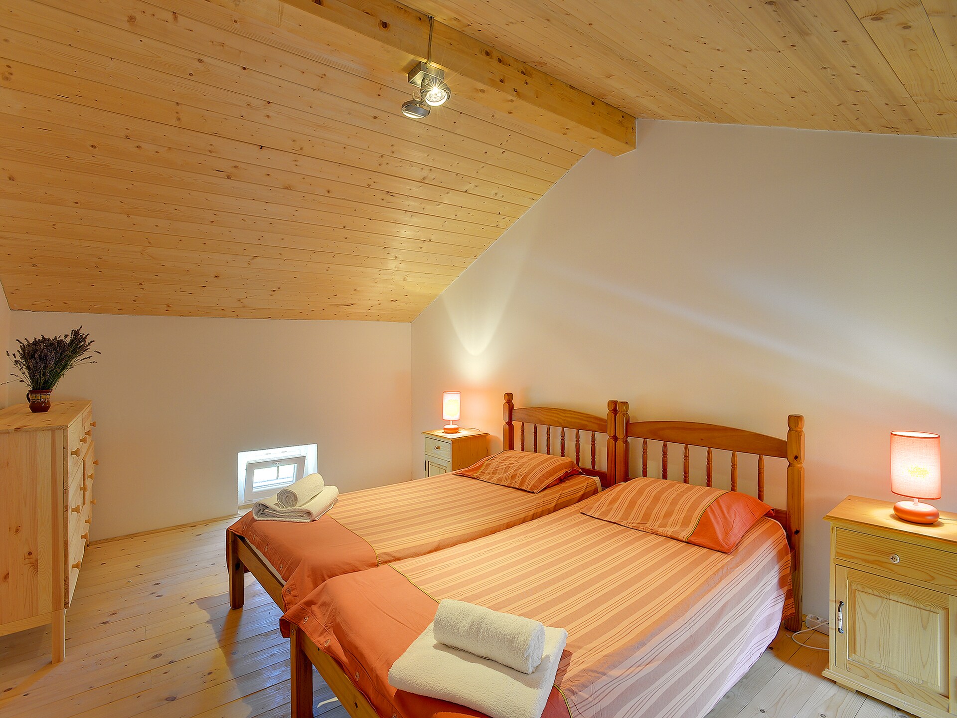 Gerenoveerde villa met privé zoutwaterzwembad nabij Svetvinčenat - foto 26