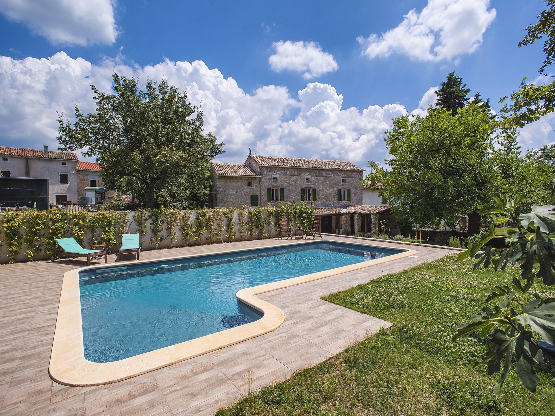 Gerenoveerde villa met privé zoutwaterzwembad nabij Svetvinčenat - foto 5