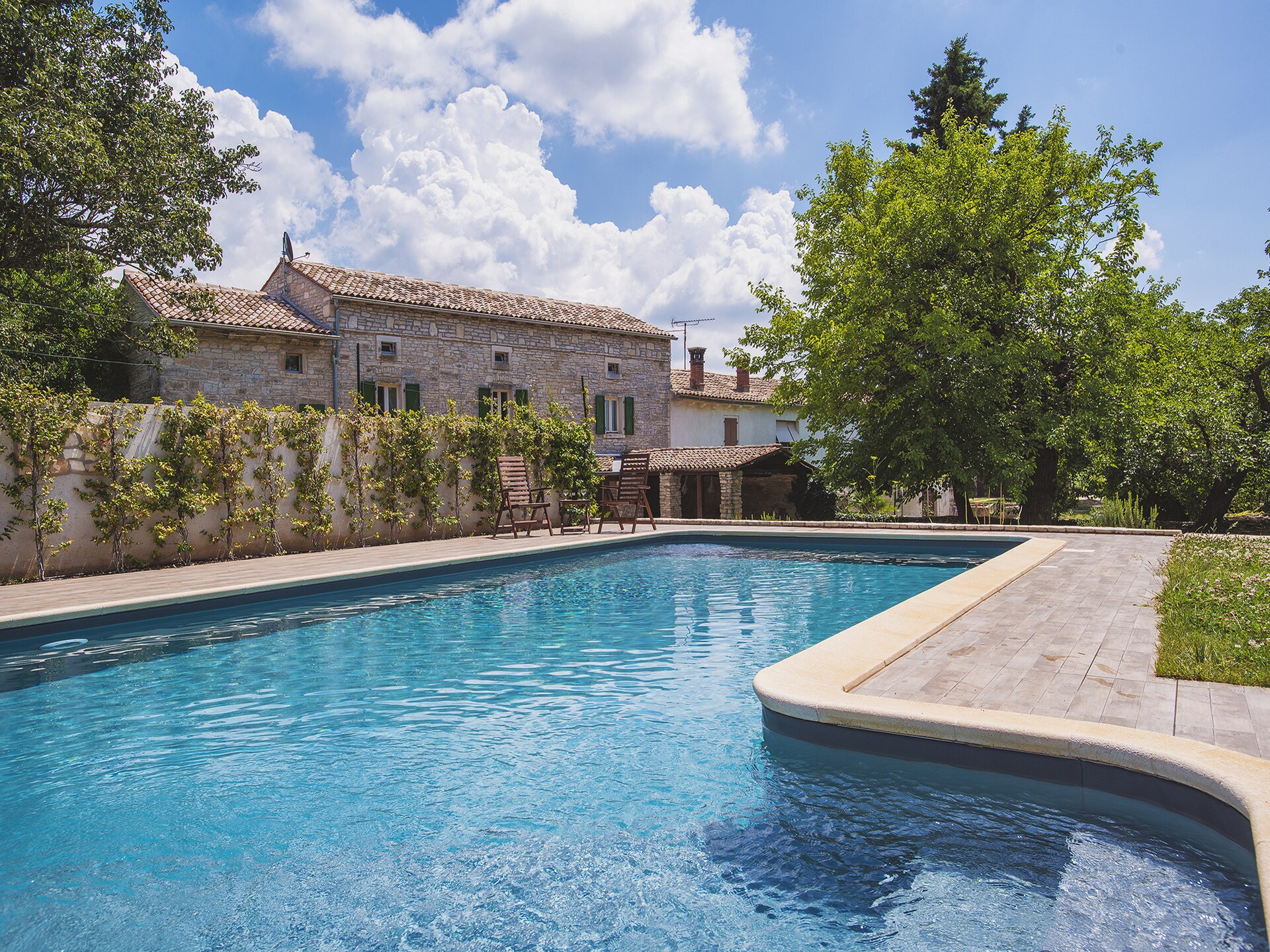 Gerenoveerde villa met privé zoutwaterzwembad nabij Svetvinčenat - foto 9