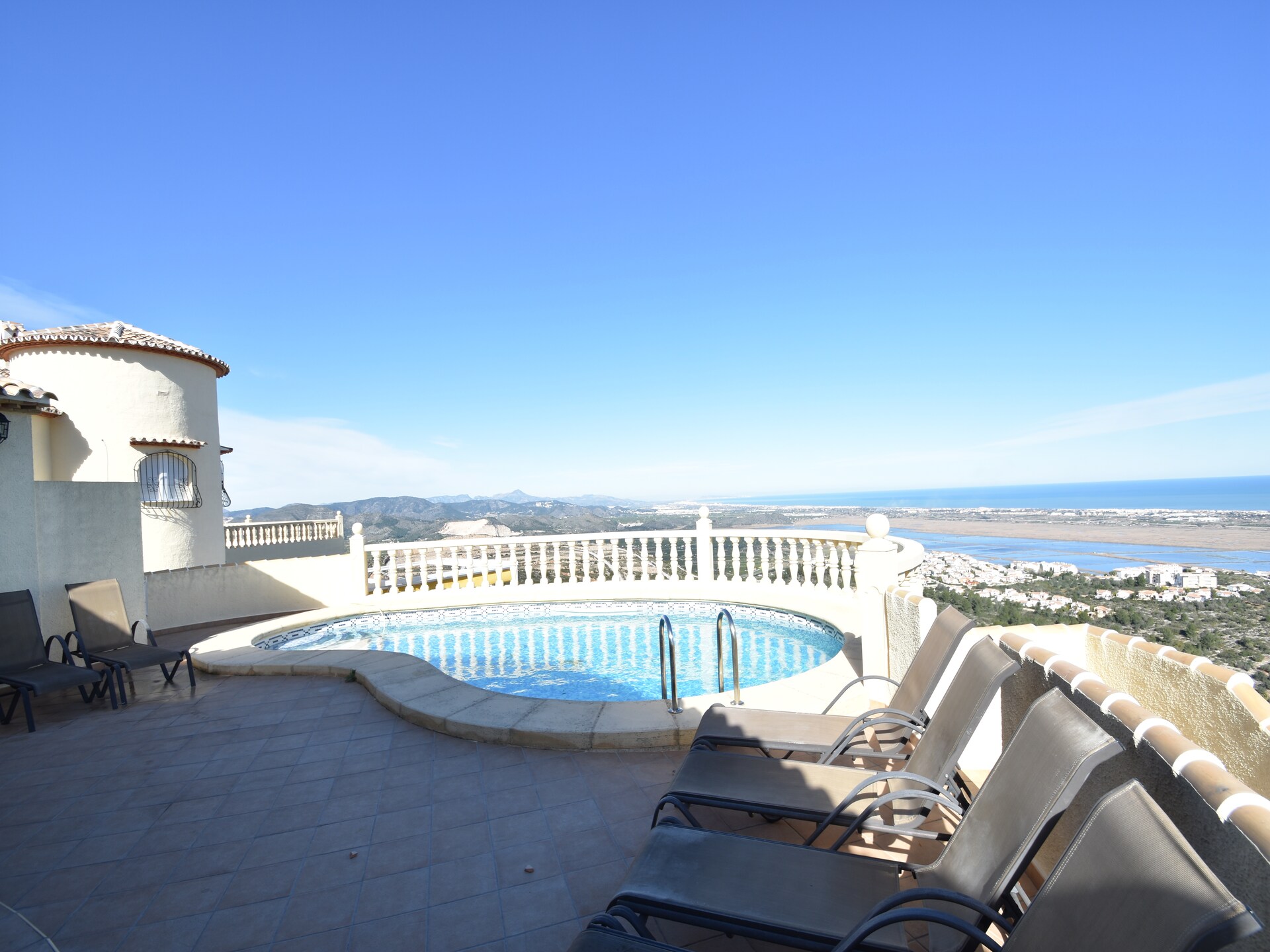 Villa El Sueño: Panoramisch zeezicht, privézwembad en golf nabij Rafol d'Almunia - foto 11
