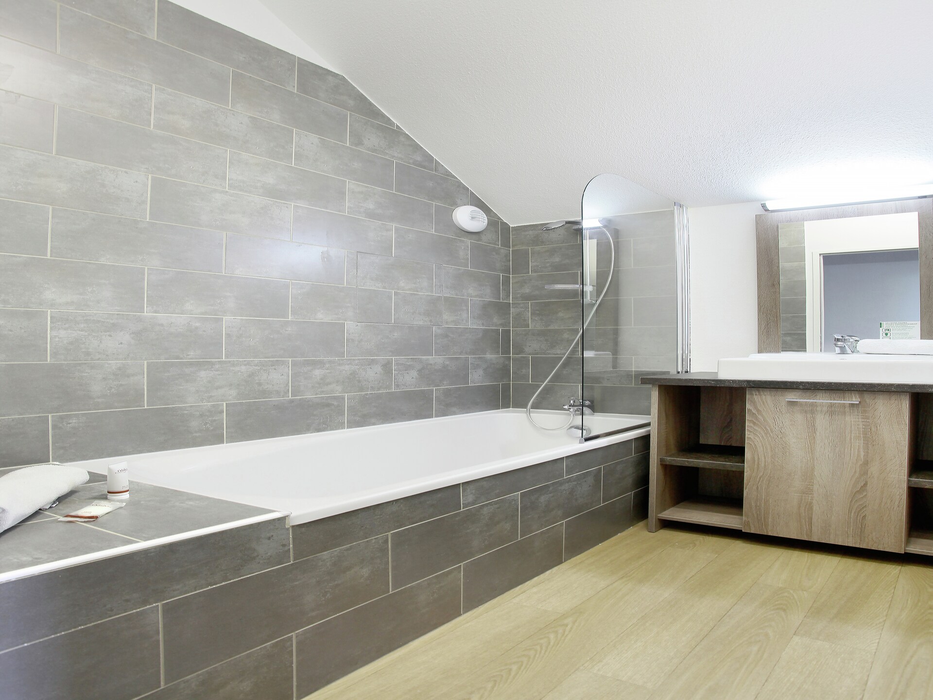 Stijlvol appartement in La Salle les Alpes met zwembad, hondvriendelijk - foto 17