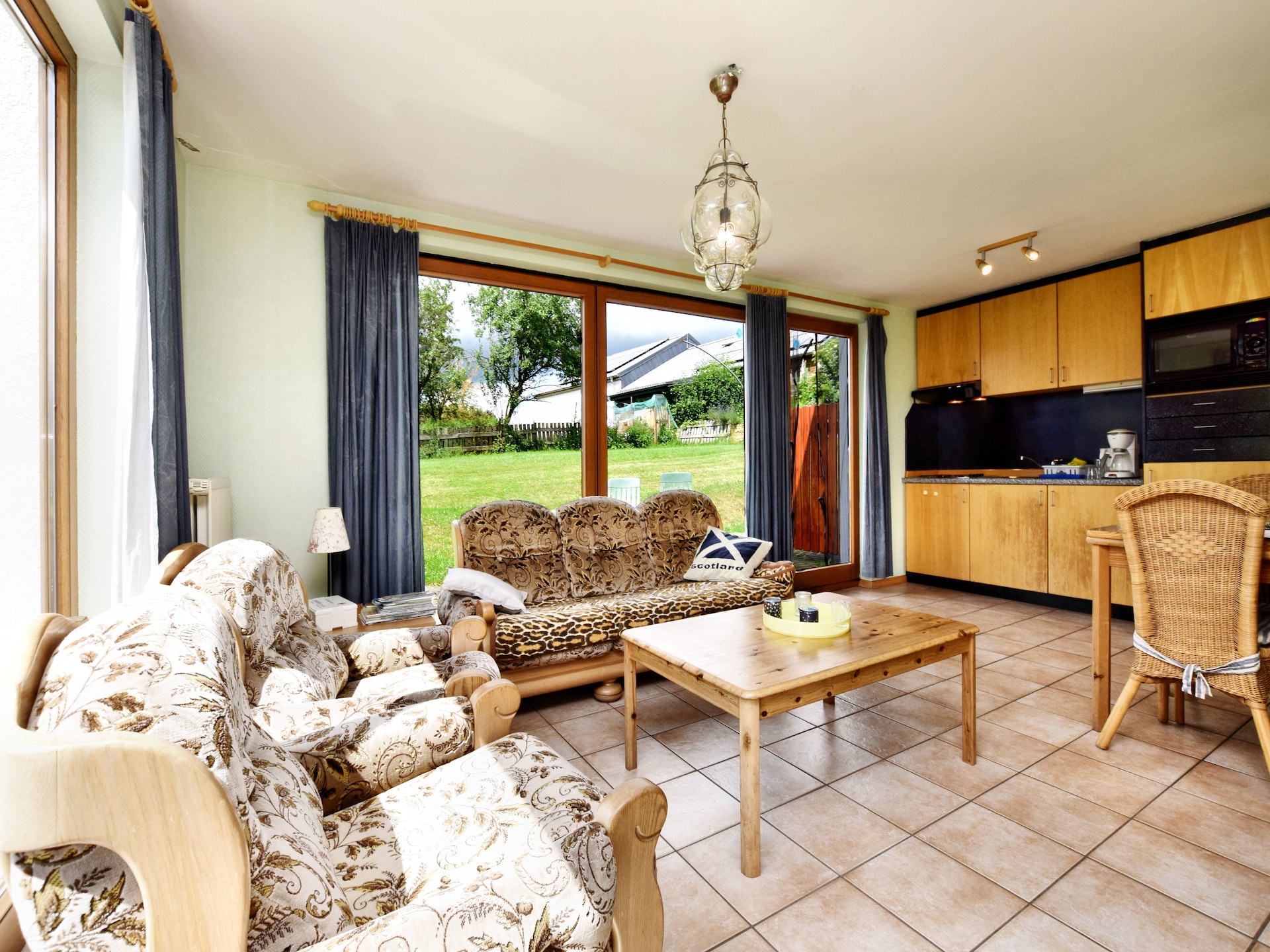 4-persoons vakantiehuis met gedeelde tuin in Schönberg/St Vith - foto 2