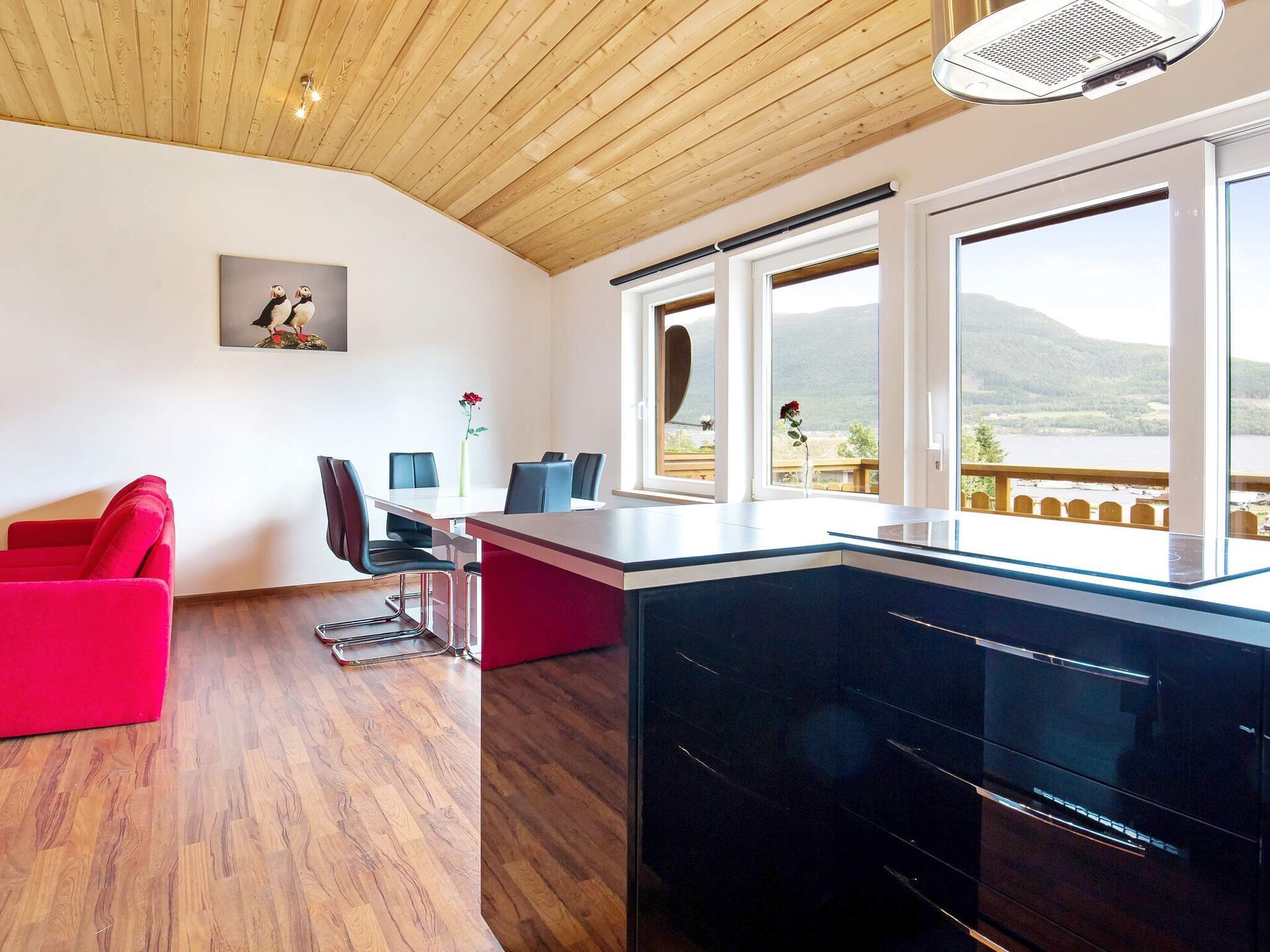 Appartement met fjordzicht, zwembad en vismogelijkheden in Eidsvåg - foto 26
