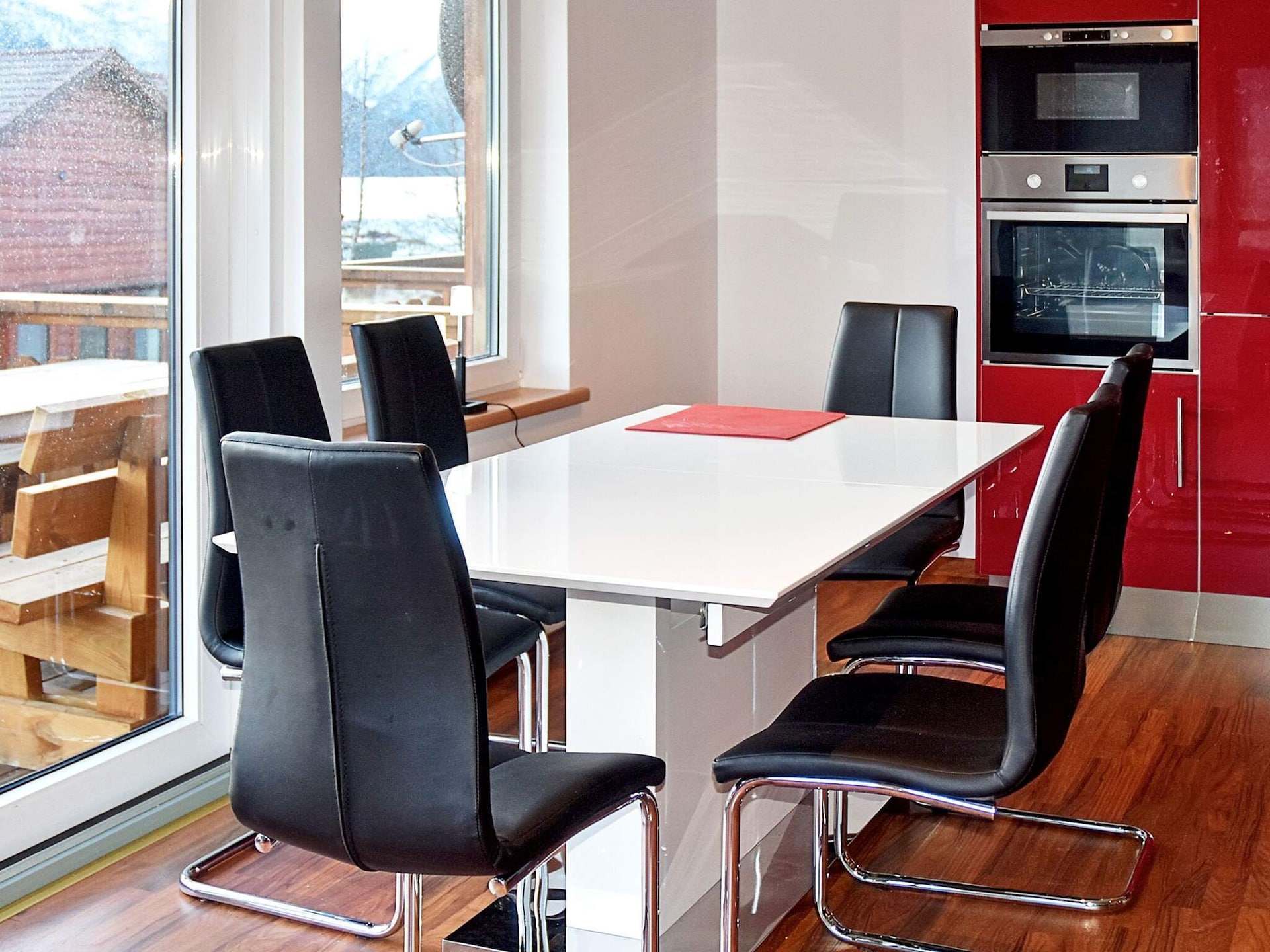 Licht appartement in Eidsvåg aan de fjord met gemeenschappelijk zwembad - foto 24