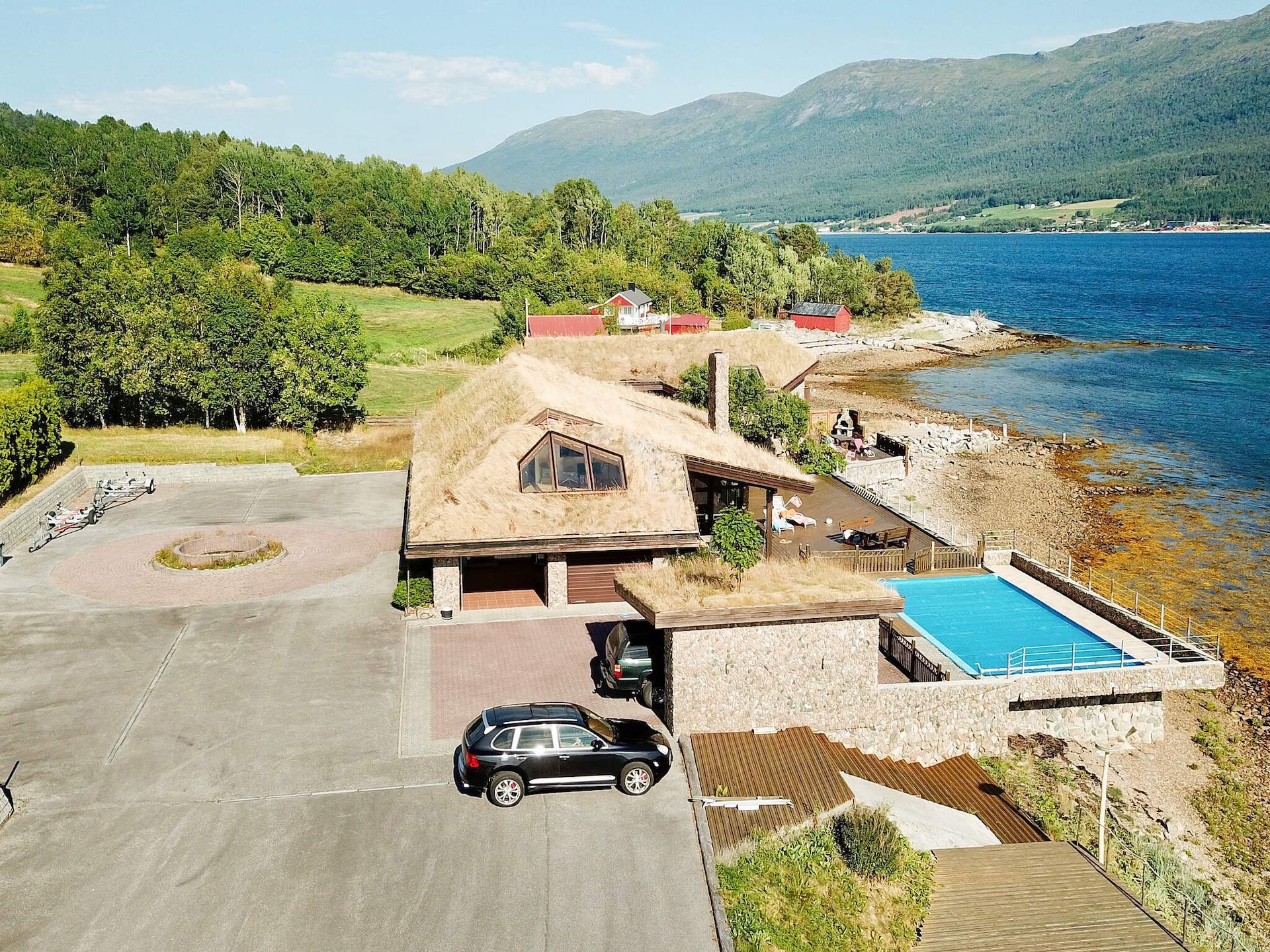 Licht appartement in Eidsvåg aan de fjord met gemeenschappelijk zwembad - foto 15
