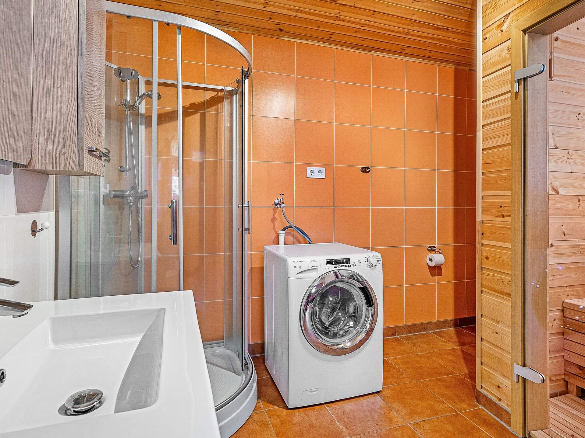 Rustiek fjordappartement met sauna, zwembad & boothaven in Eidsvåg - foto 25