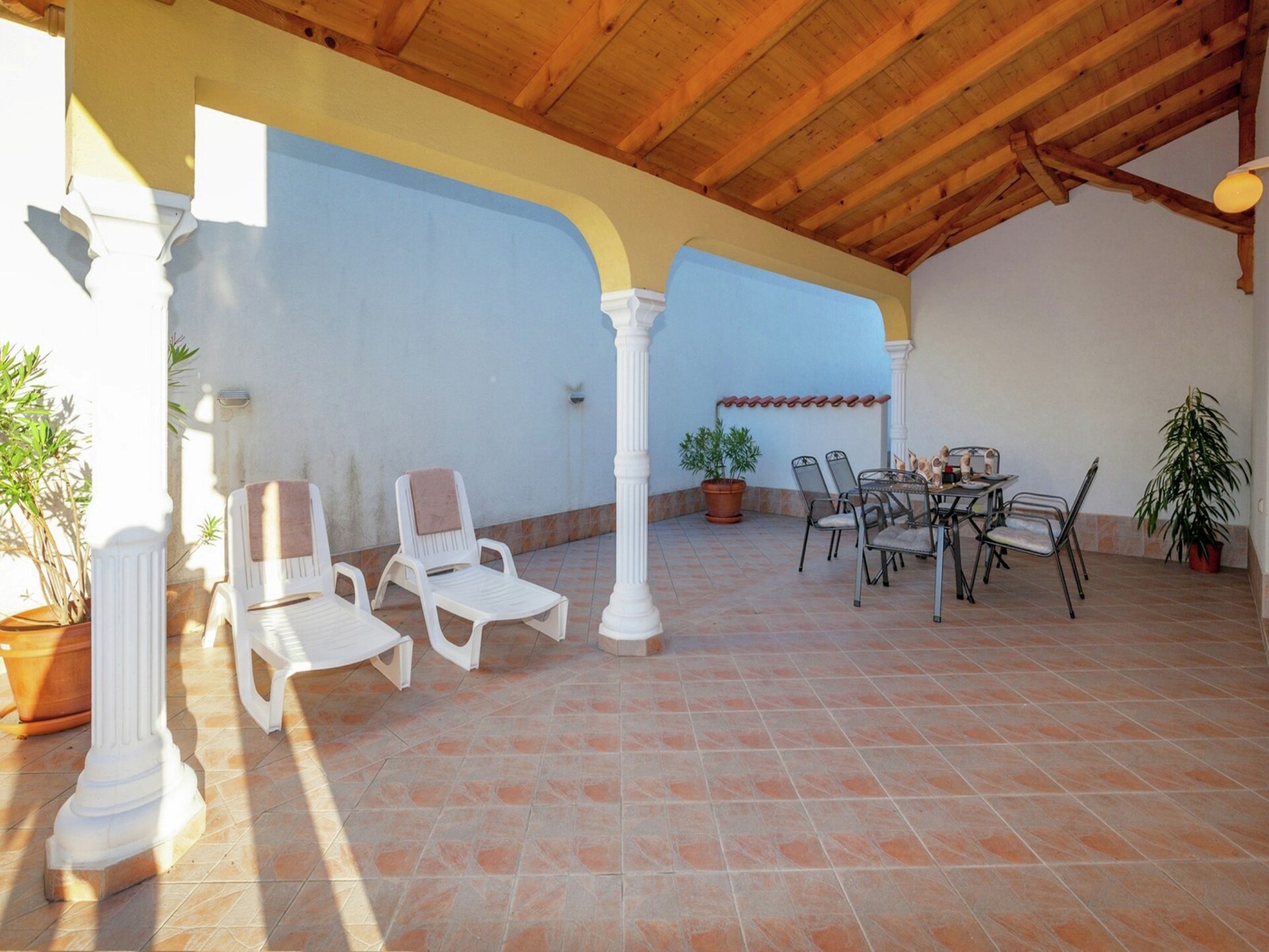 Villa Oleandar 8 – Appartement met zwembad vlak bij zee in Dramalj - foto 11