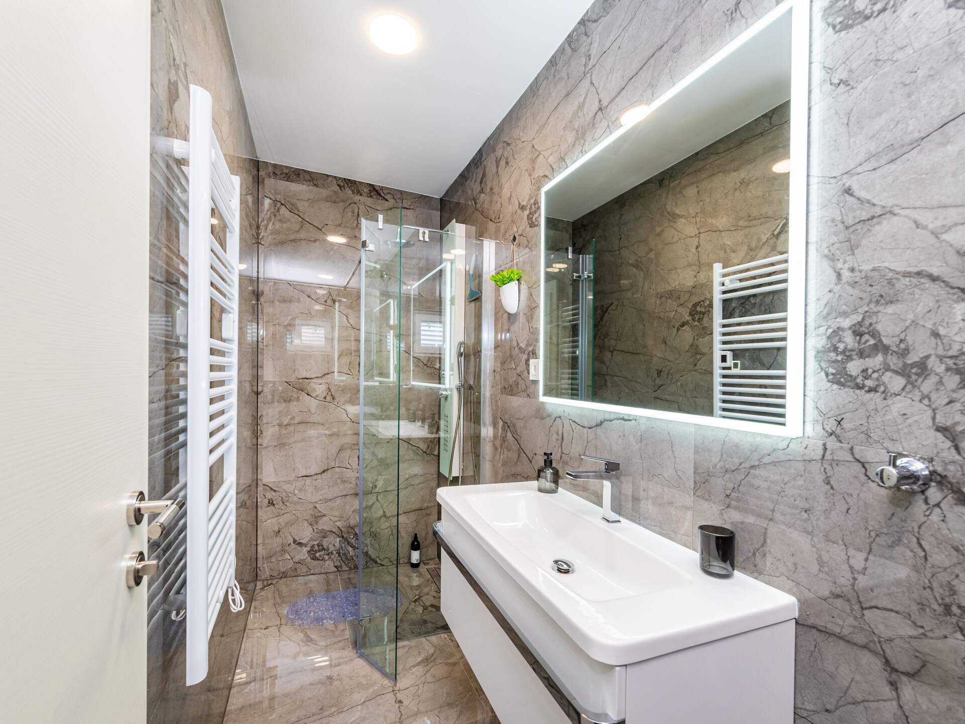 Authentieke Villa Zaton – 7 Slaapkamers, Zwembad & Zee op 500m - foto 34