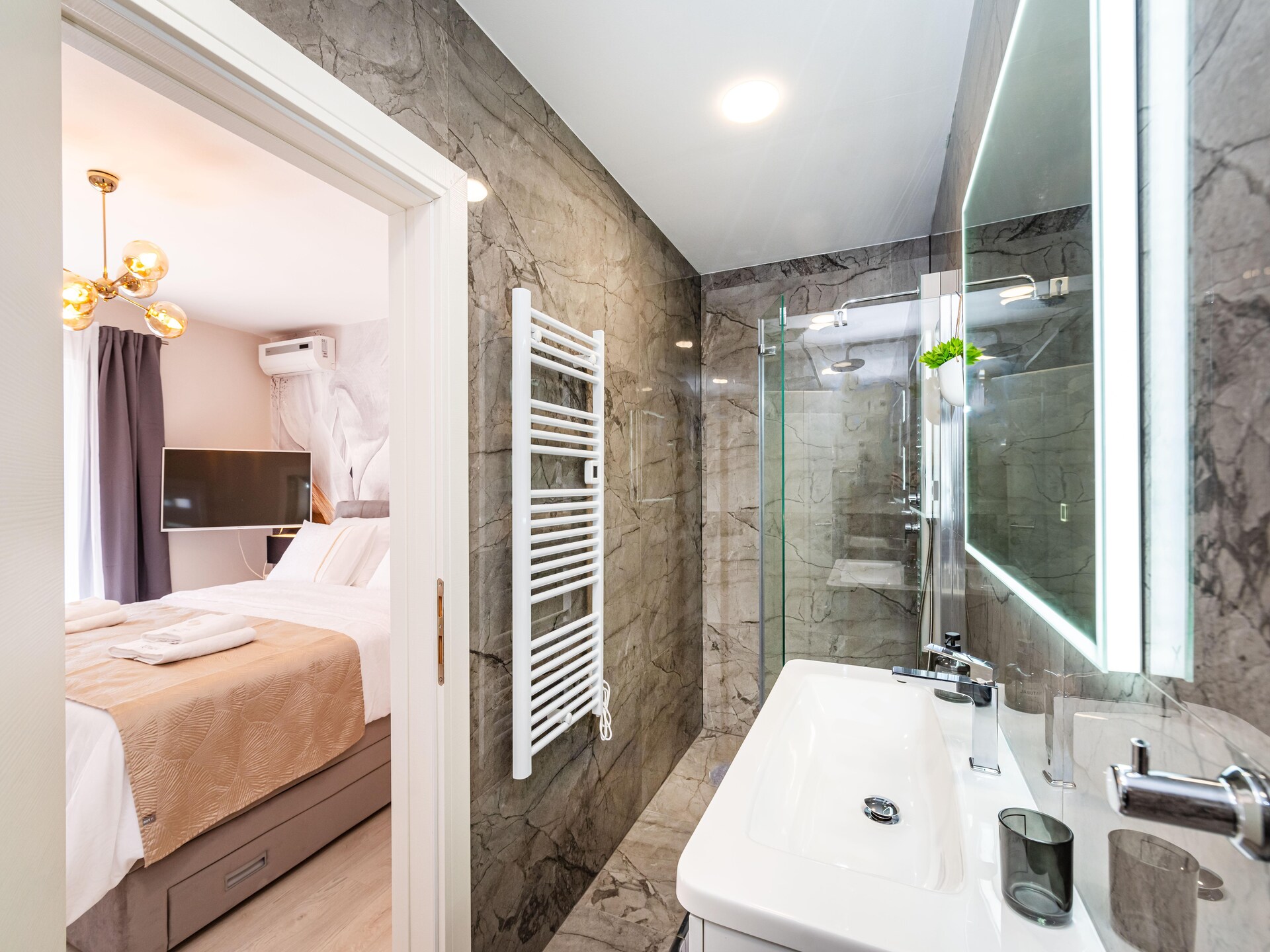 Authentieke Villa Zaton – 7 Slaapkamers, Zwembad & Zee op 500m - foto 32