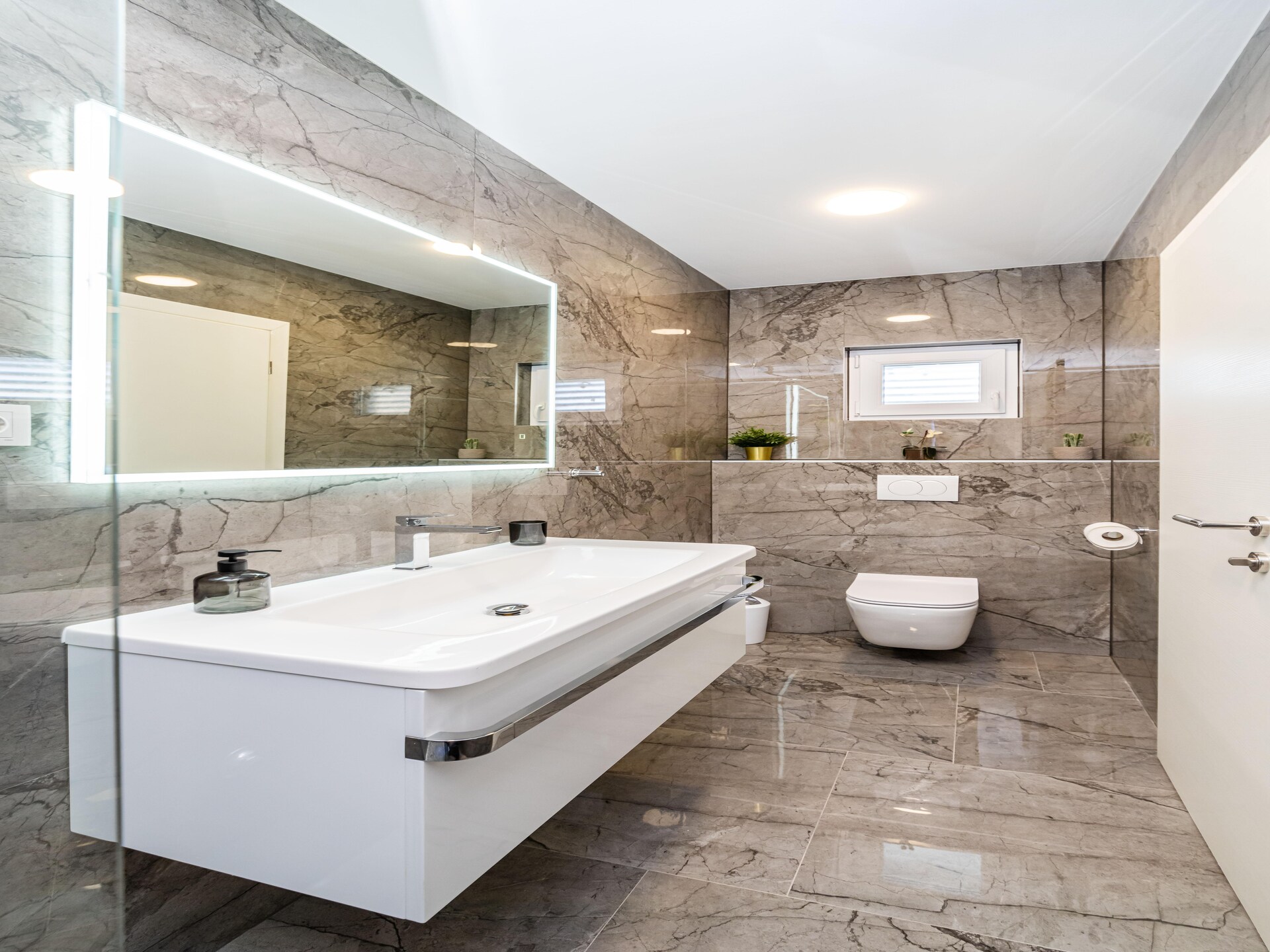 Authentieke Villa Zaton – 7 Slaapkamers, Zwembad & Zee op 500m - foto 35